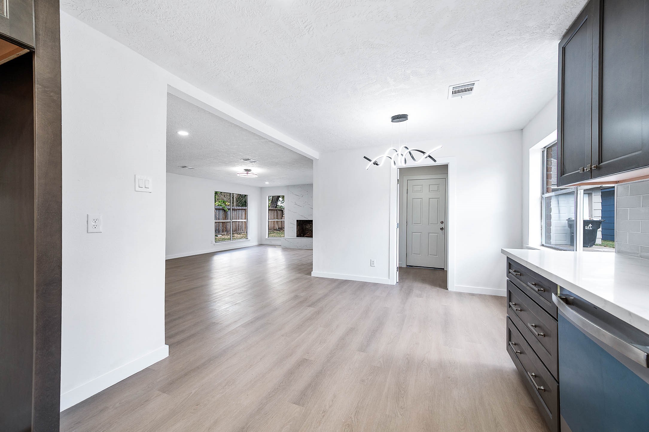 2314 Canyon Meadows Drive Property Photo 15