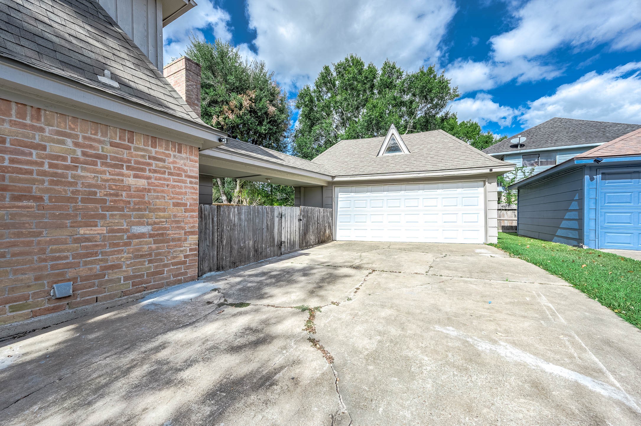 2314 Canyon Meadows Drive Property Photo 28