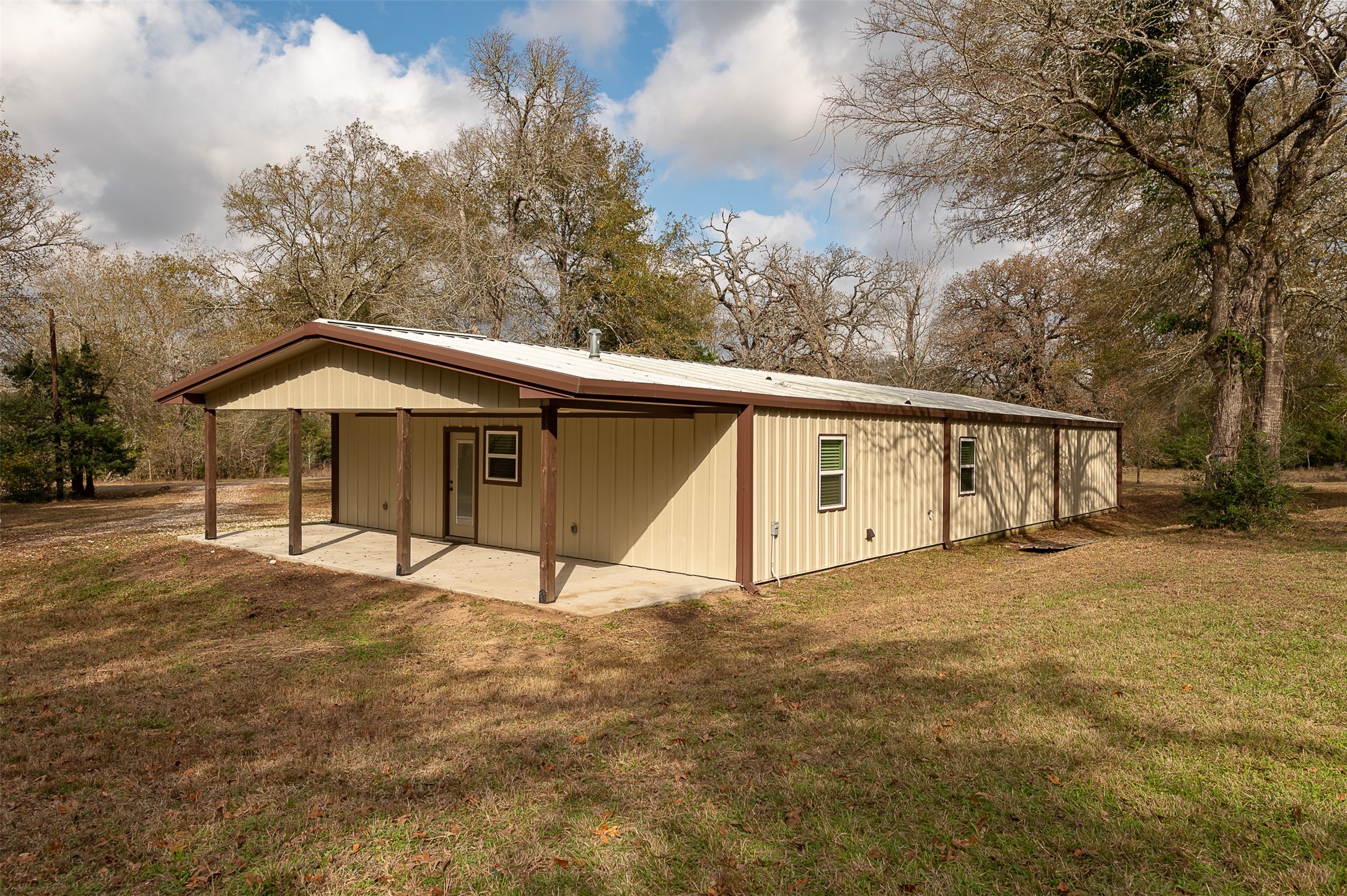 11428 Debbie Lane Property Photo 8