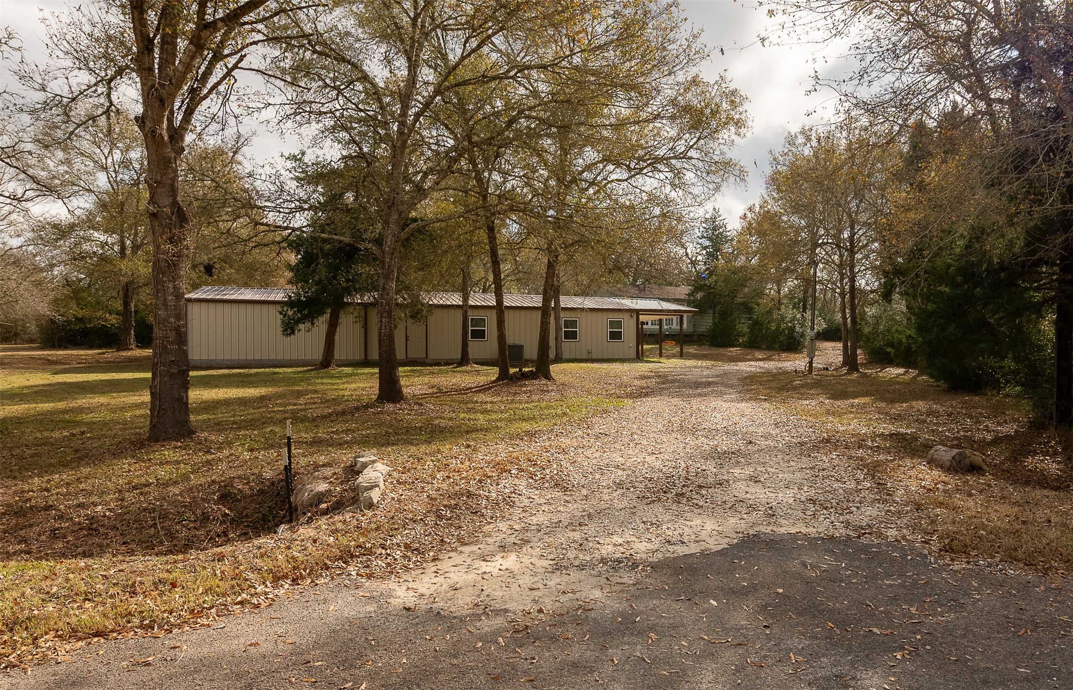 11428 Debbie Lane Property Photo 11