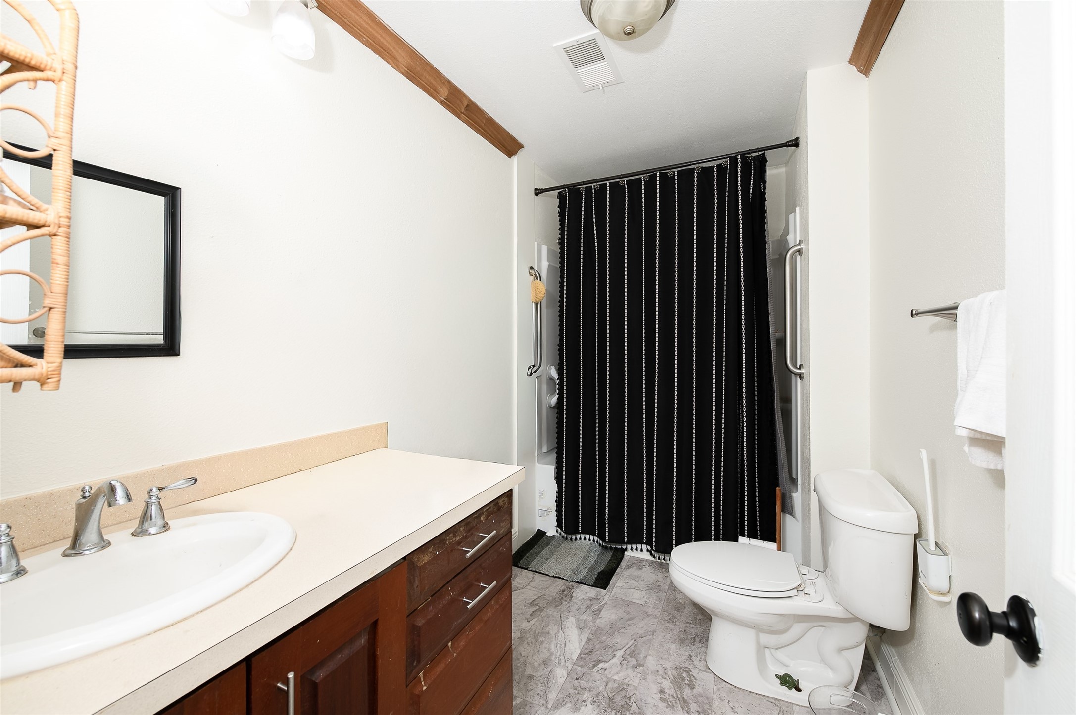 11428 Debbie Lane Property Photo 37