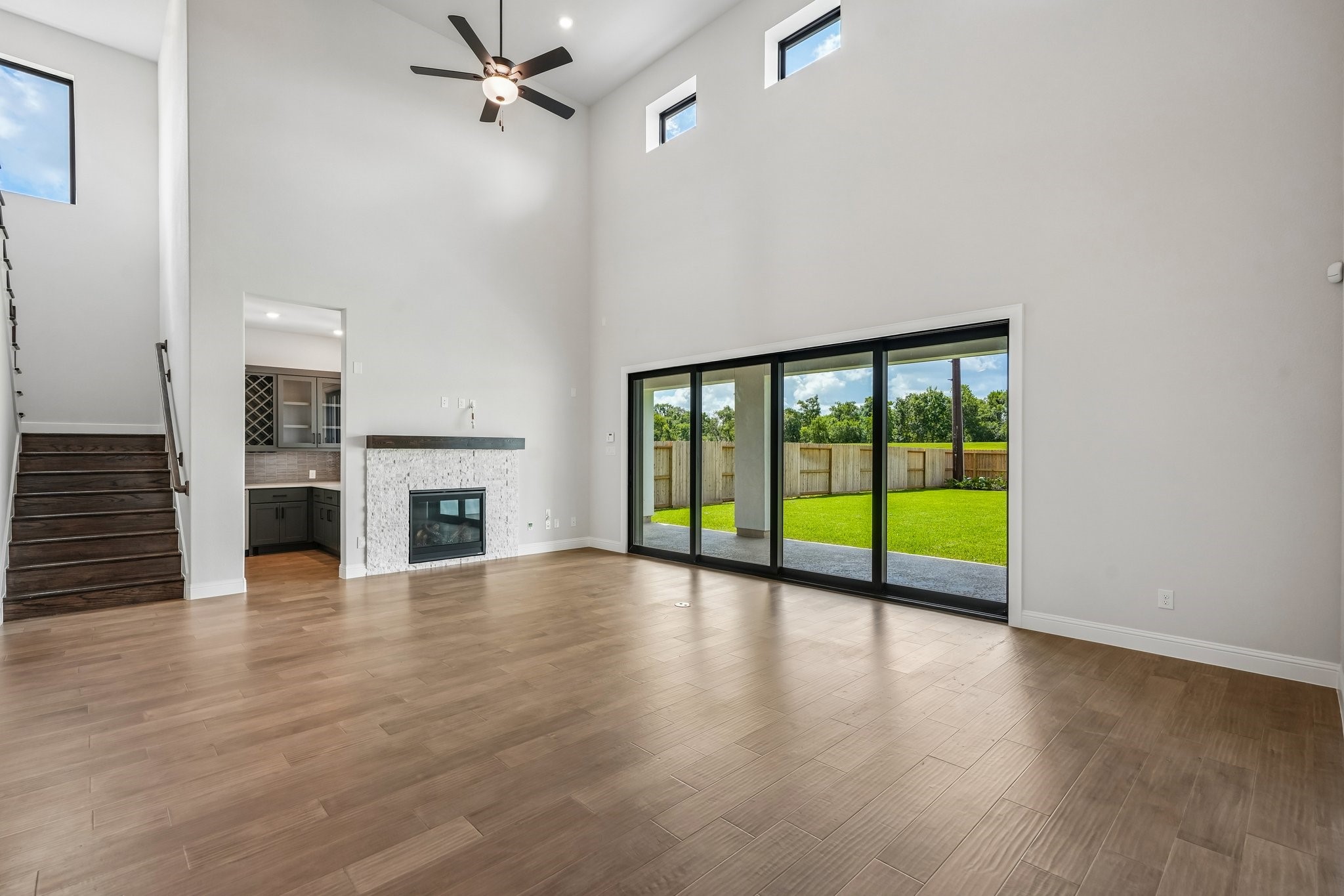 9802 Hunters Run Drive Property Photo 18