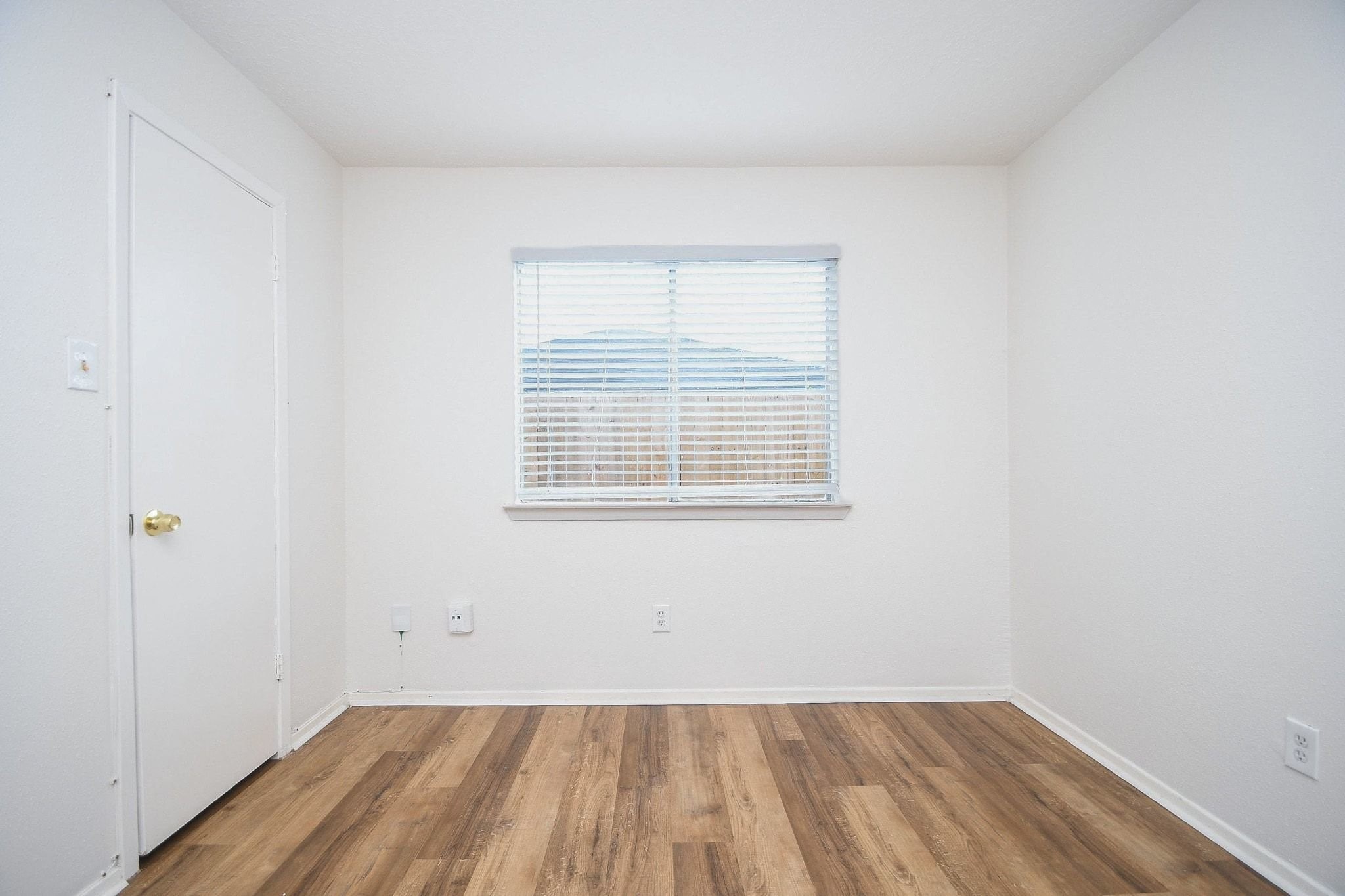 9231 Homeland Drive Property Photo 16