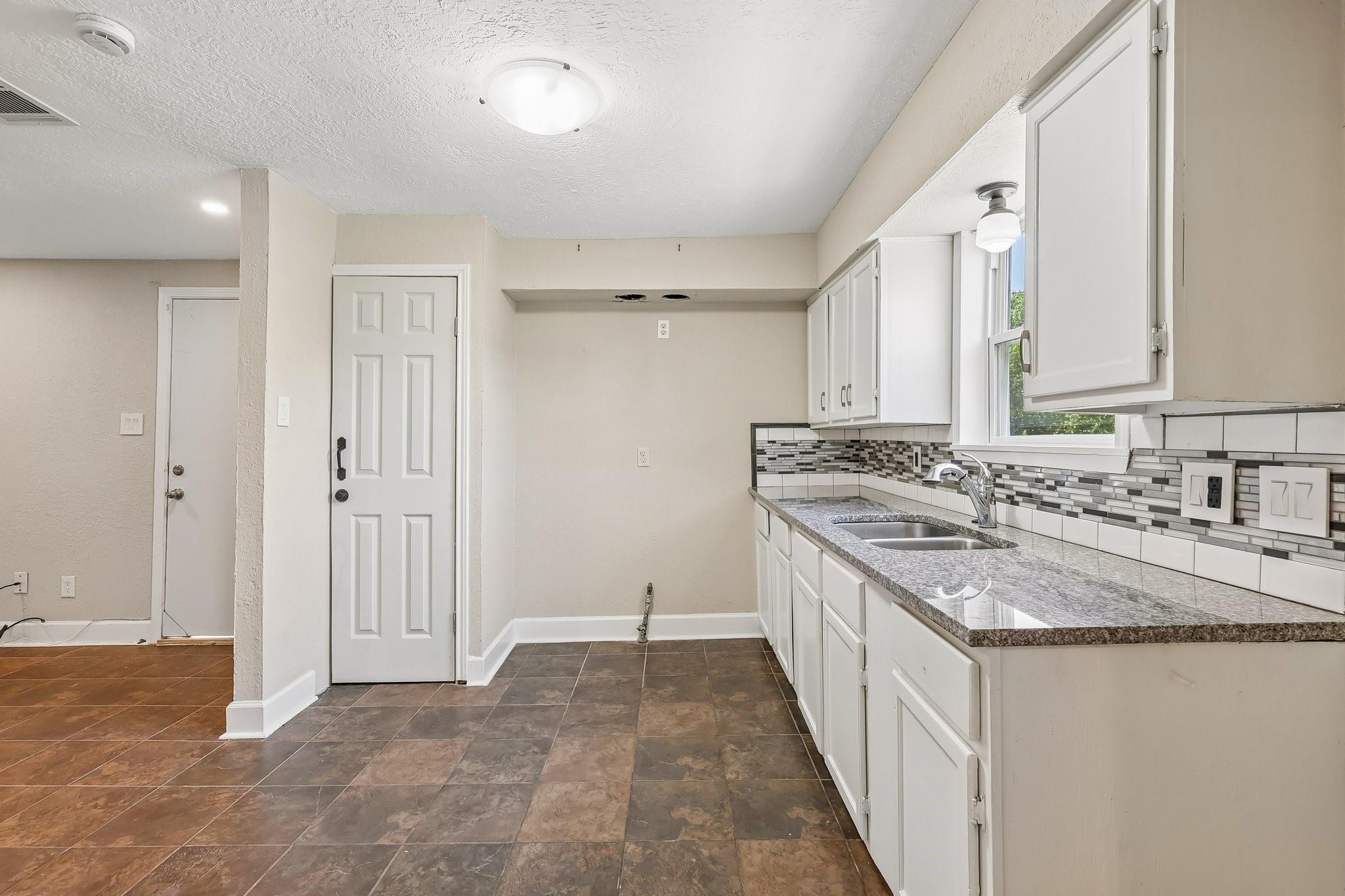 4516 Dewberry Street, Houston Tx 77021 Property Photo 10