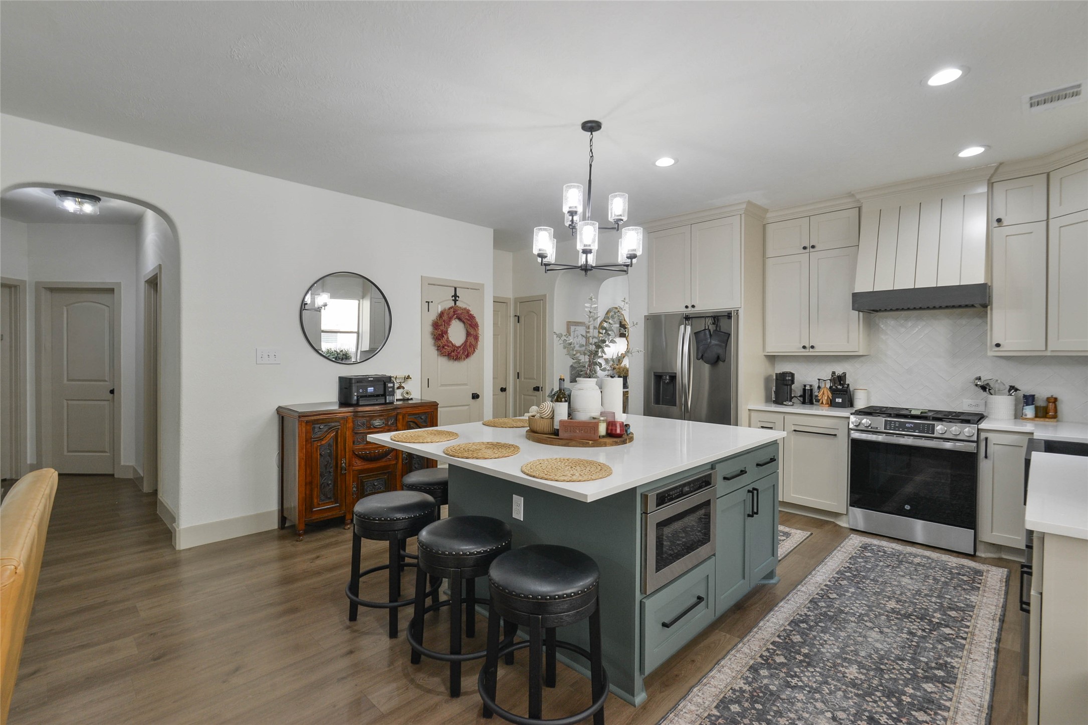 20180 Bitter Root Drive Property Photo 3