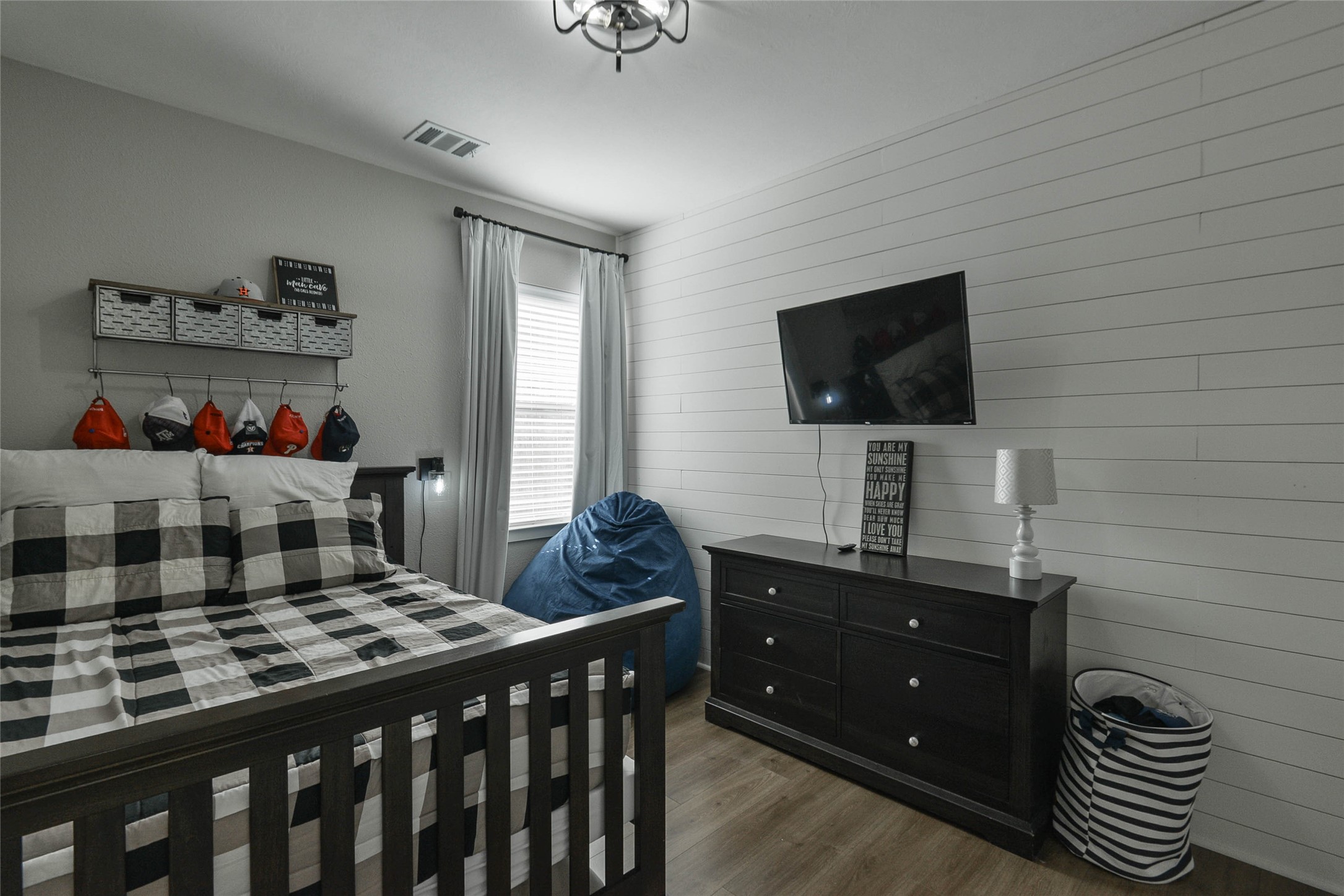 20180 Bitter Root Drive Property Photo 10