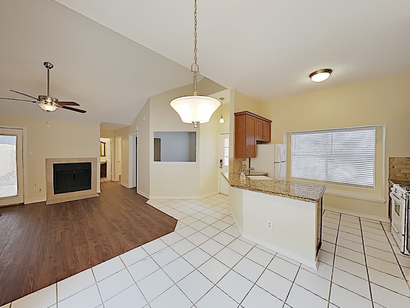 6419 Horsepen Bayou Drive Property Photo 8