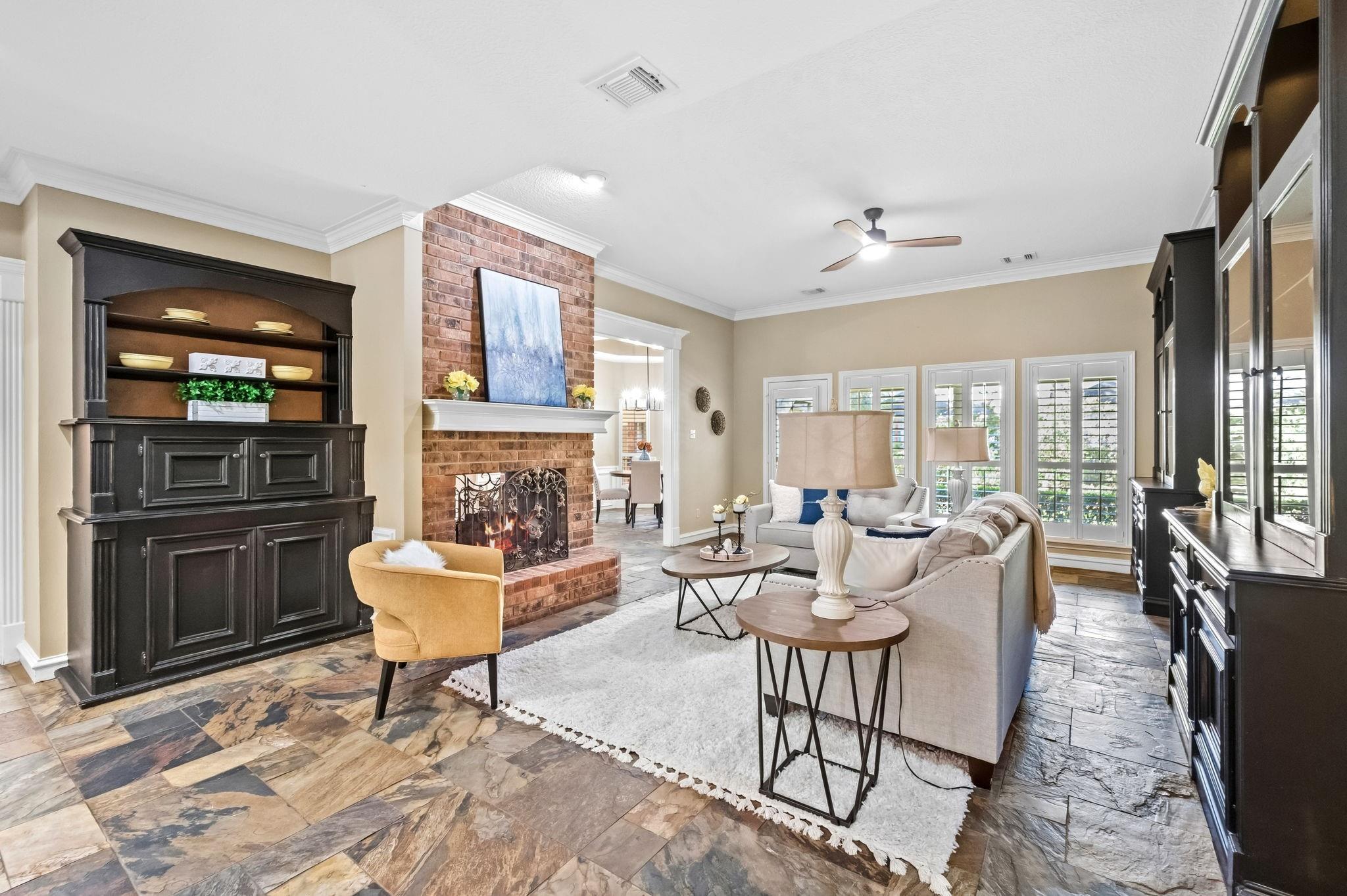 15 Crestone Place, The Woodlands Tx 77381 Property Photo 11