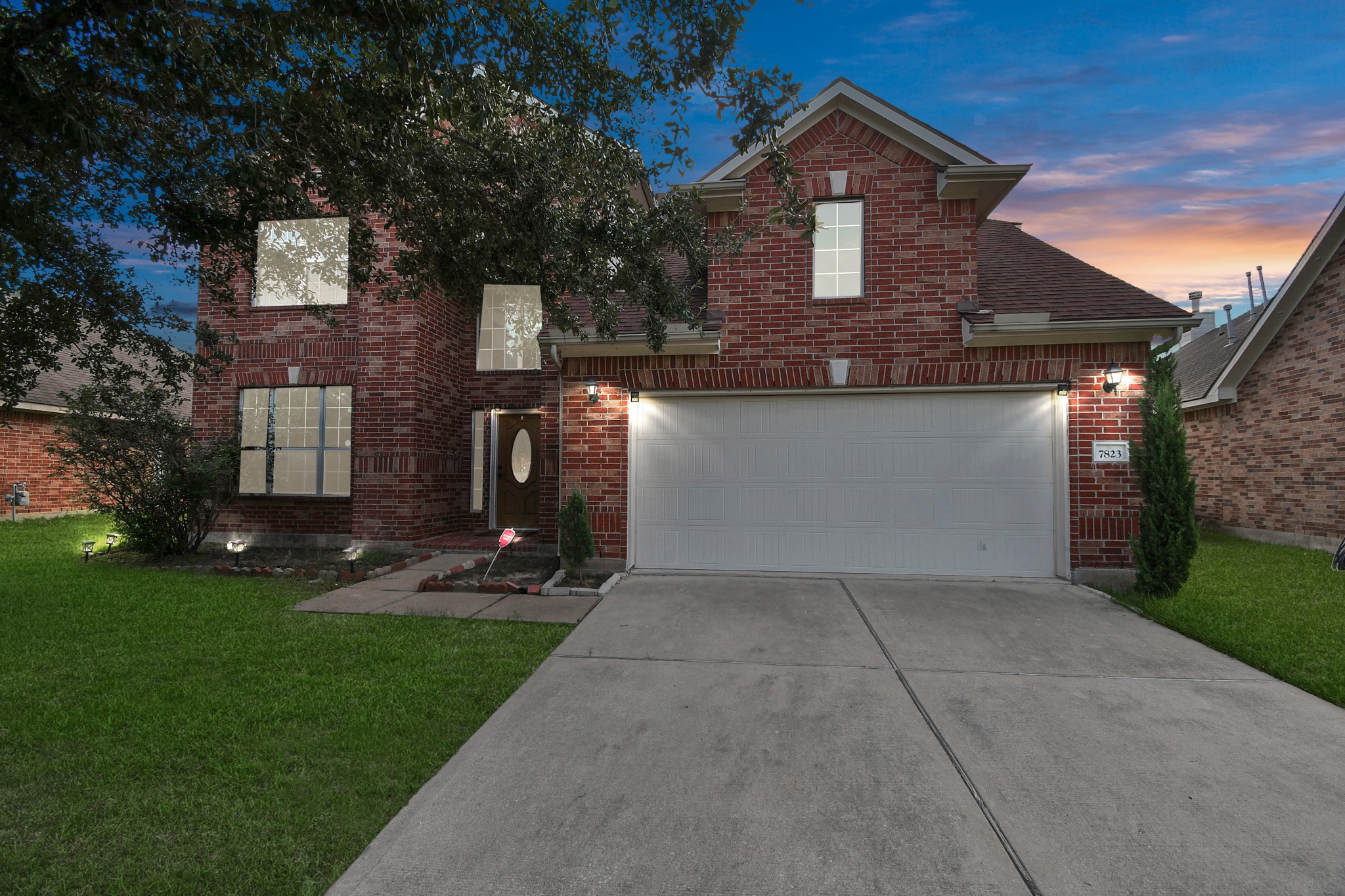 7823 Hollow Bluff Lane Property Photo 5