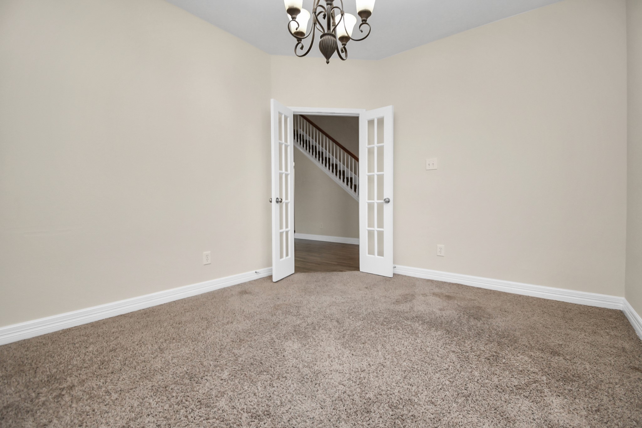 7823 Hollow Bluff Lane Property Photo 10