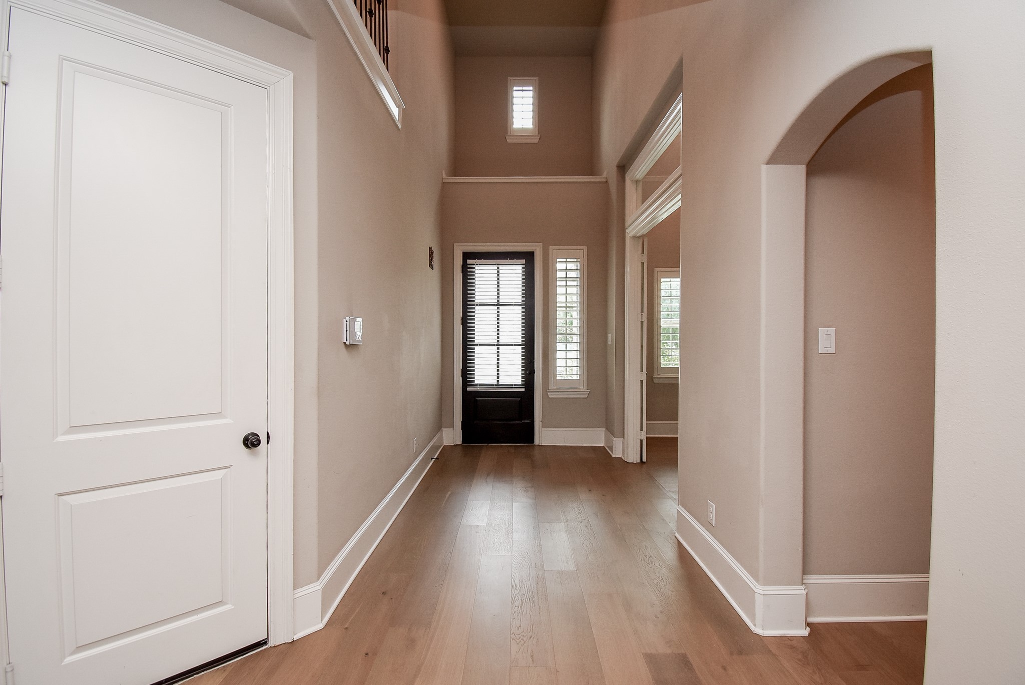 10106 Cypress Path Property Photo 4