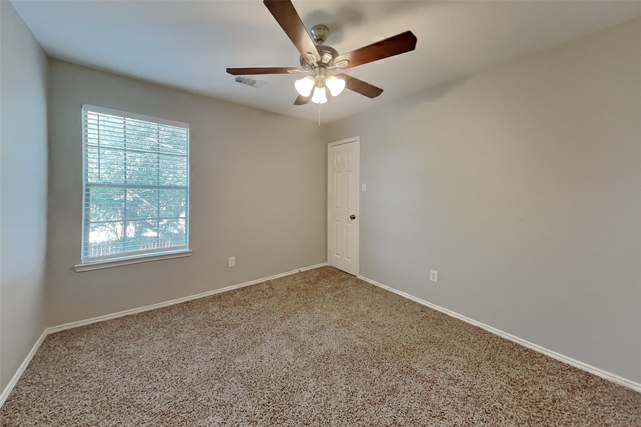 21210 Bridgemeadows Lane Property Photo 12