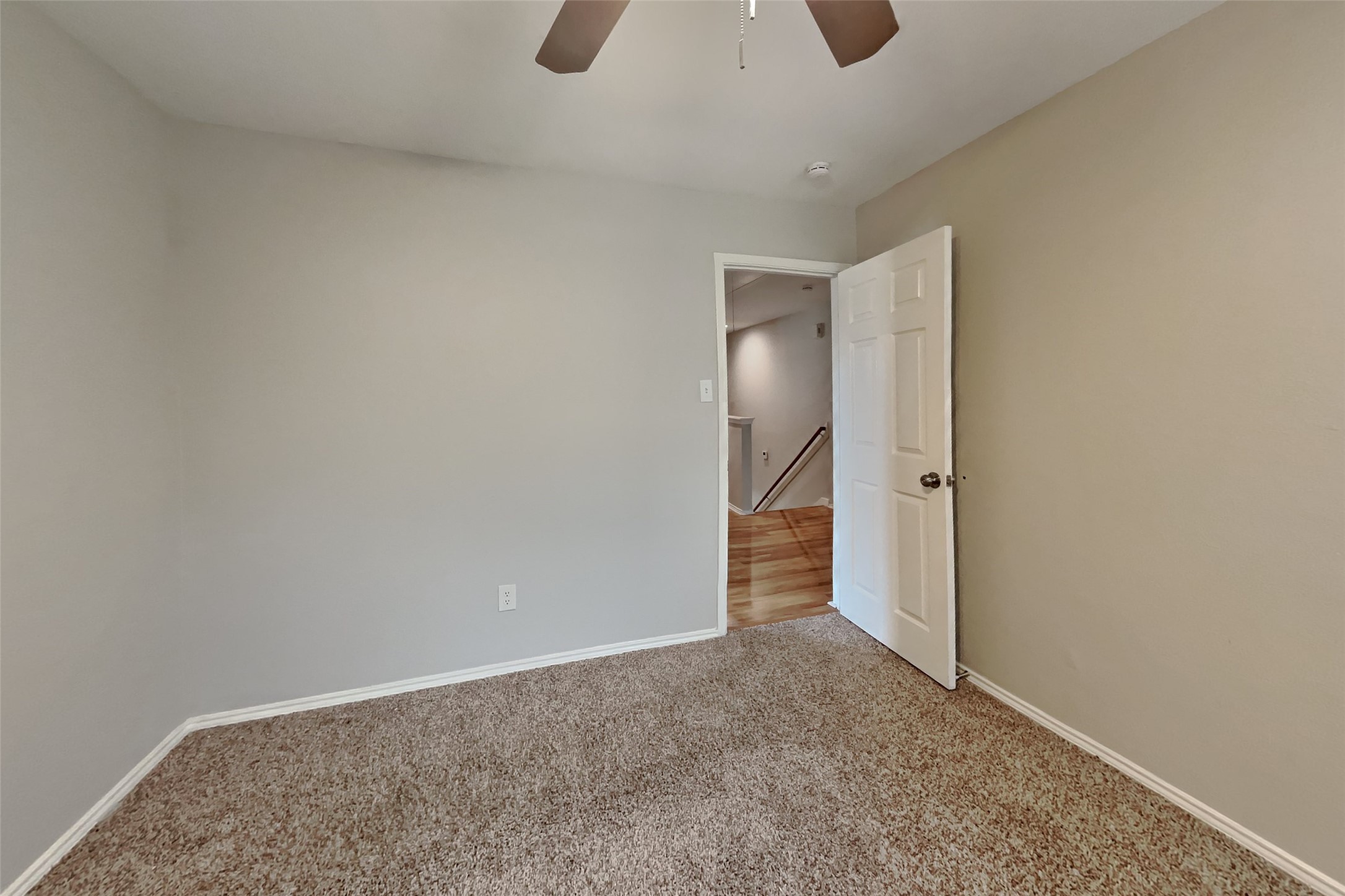 21210 Bridgemeadows Lane Property Photo 13