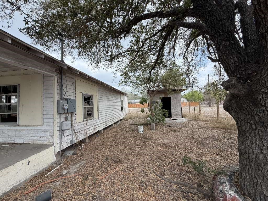 408 W Edward Street Property Photo 2