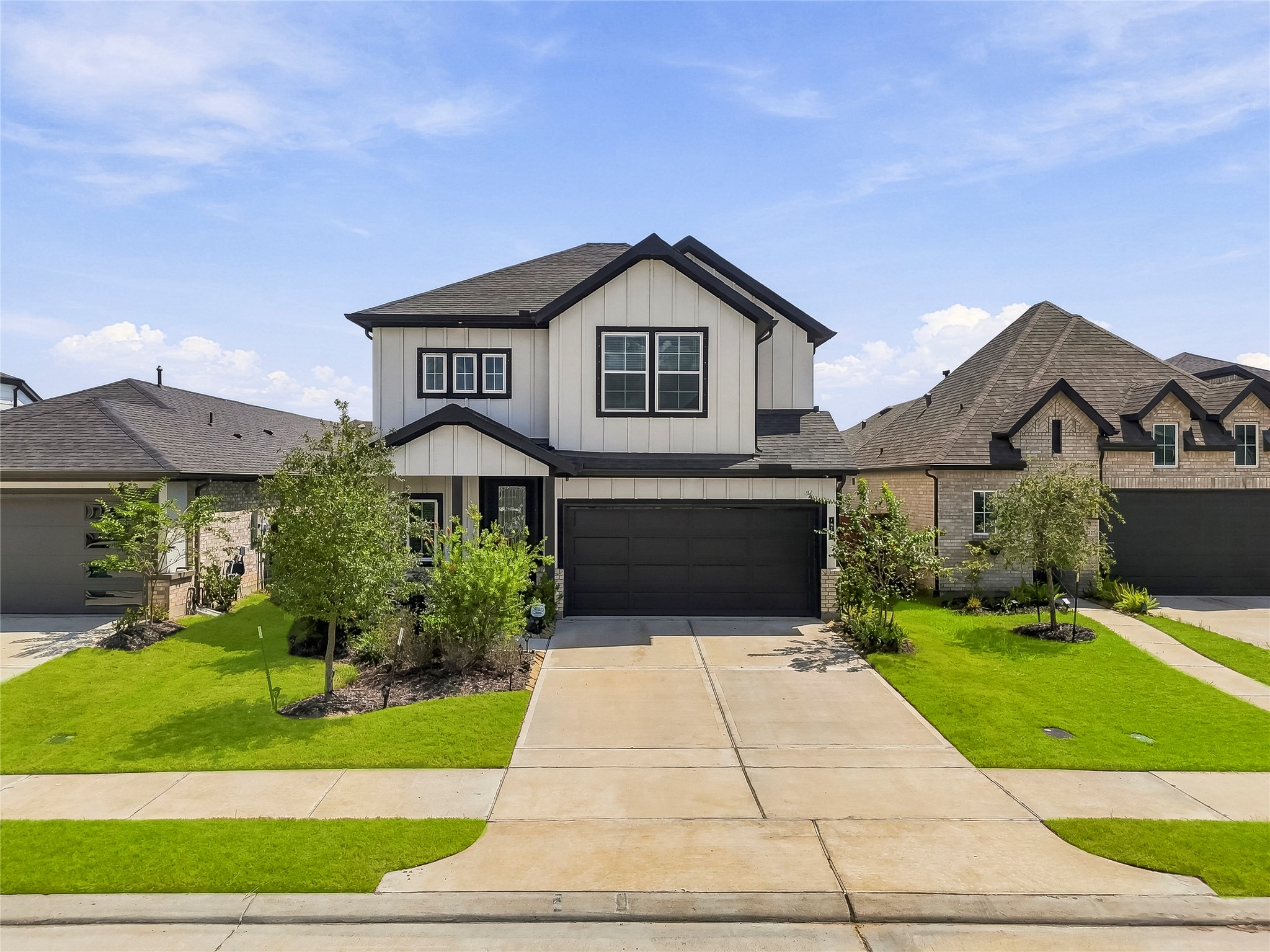 10223 Van Gogh Court Property Photo 1
