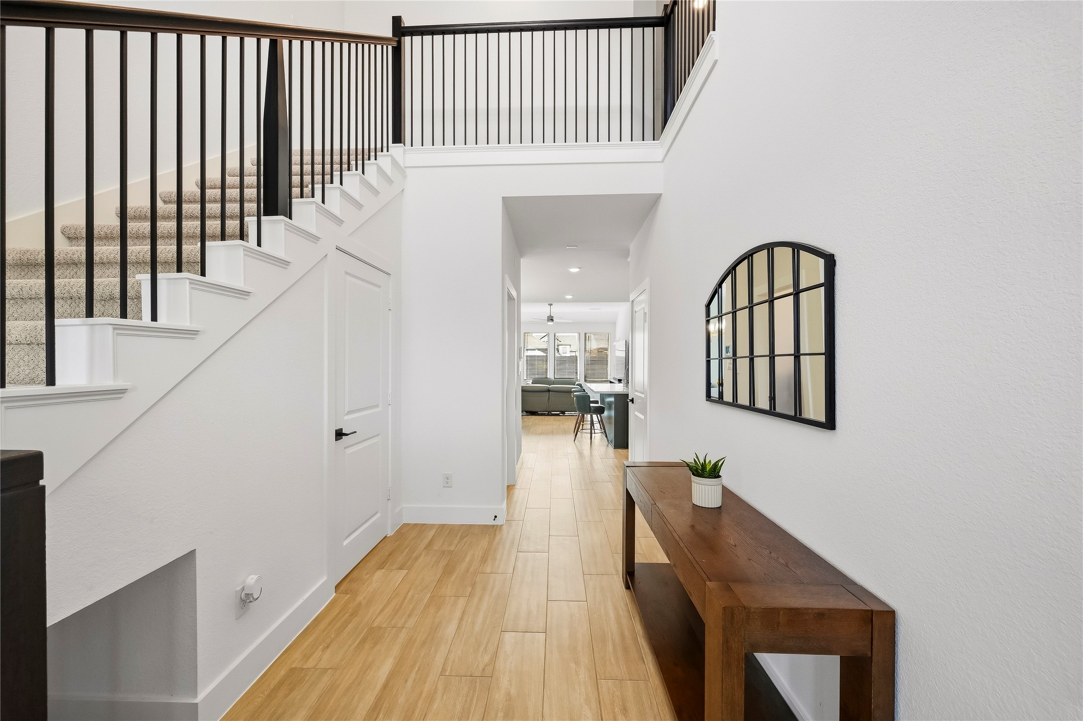 10223 Van Gogh Court Property Photo 3