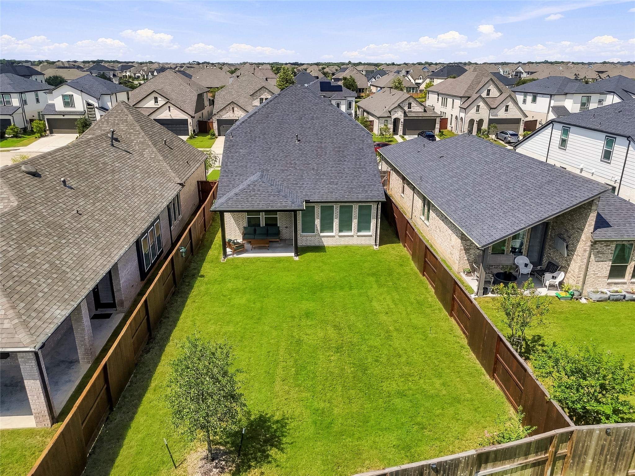 10223 Van Gogh Court Property Photo 34