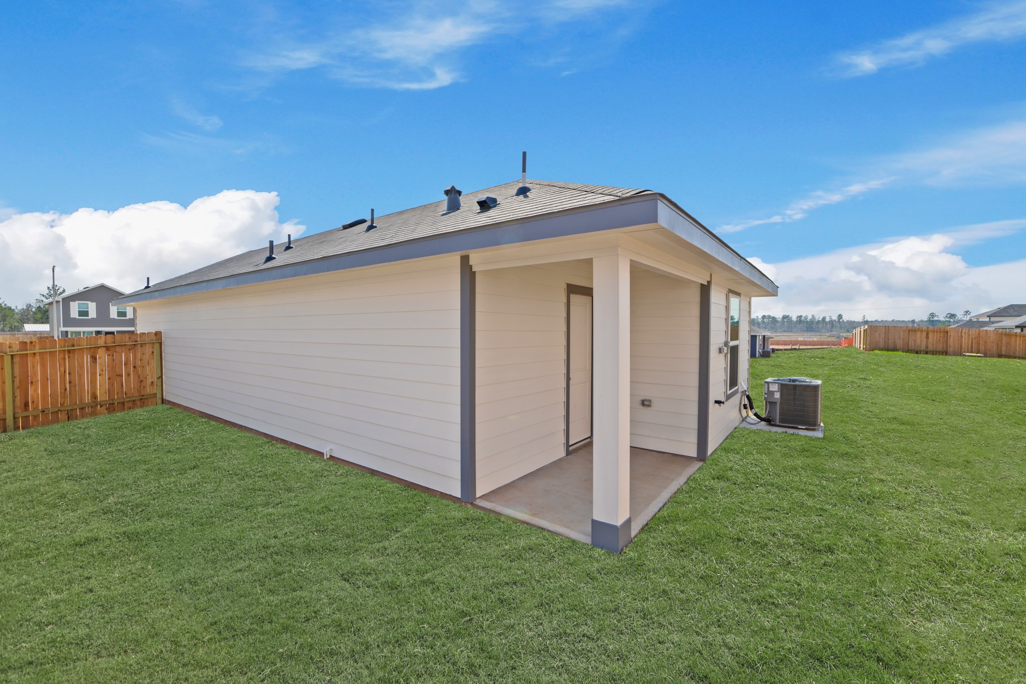 12243 Shield Crest Court Property Photo 15