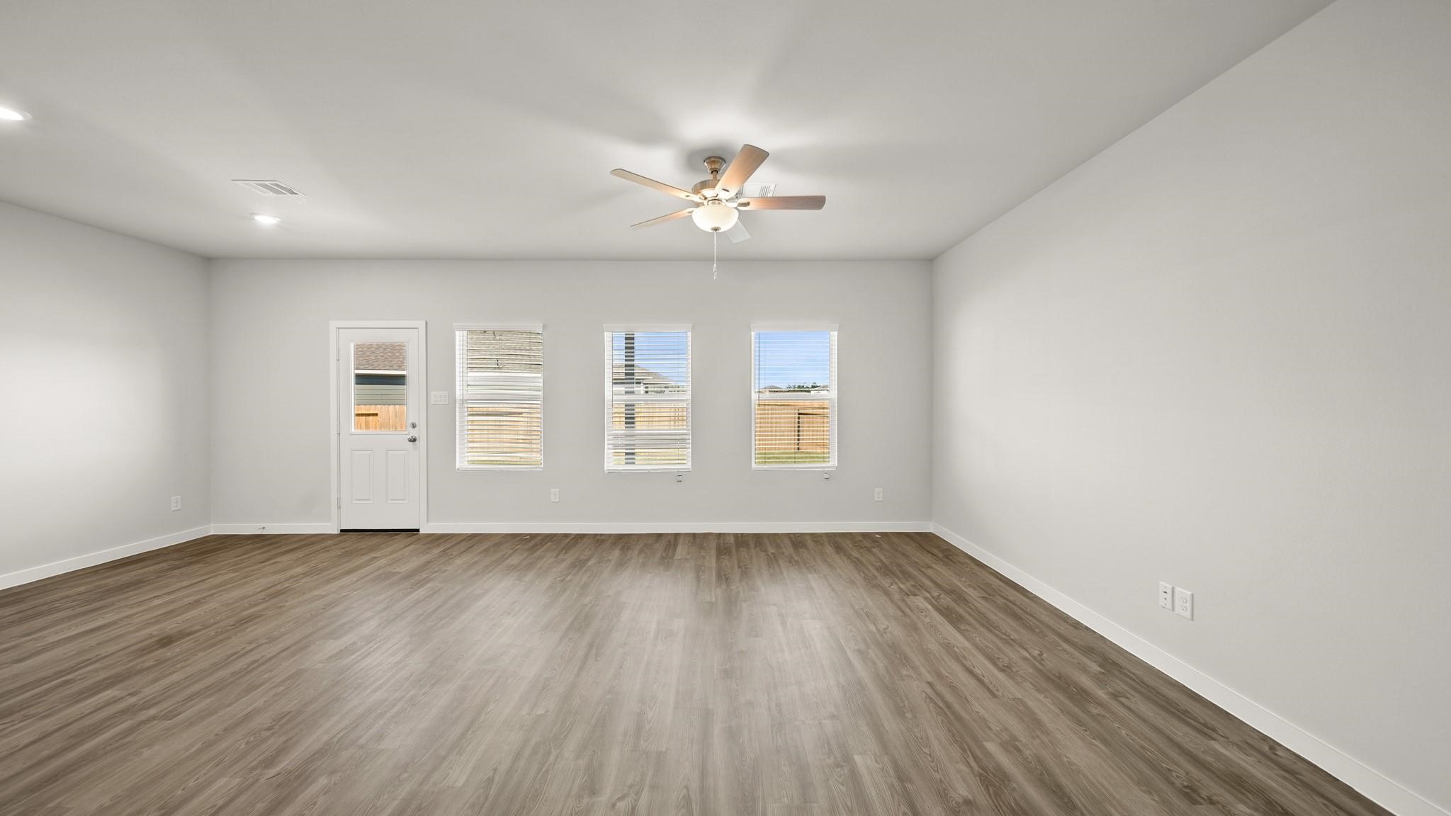 25192 Leather Leaf Court Property Photo 9