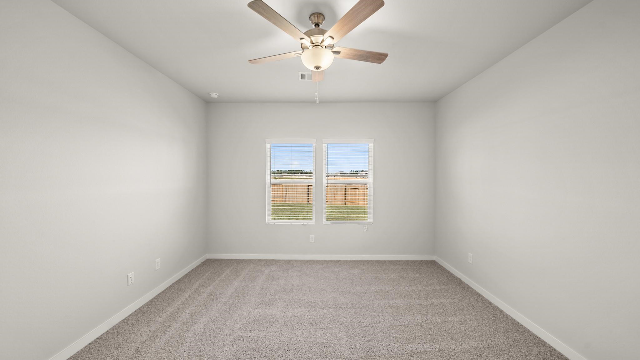 25192 Leather Leaf Court Property Photo 11