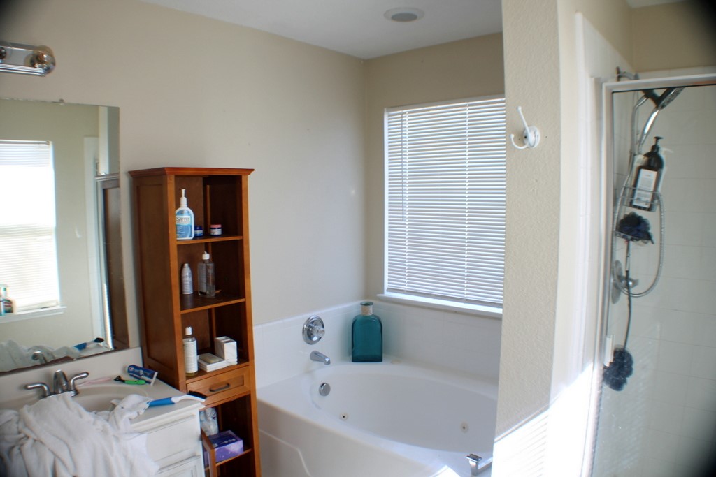 7910 Autumn Fall Street Property Photo 18