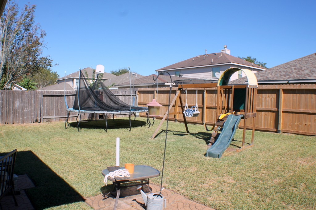 7910 Autumn Fall Street Property Photo 23