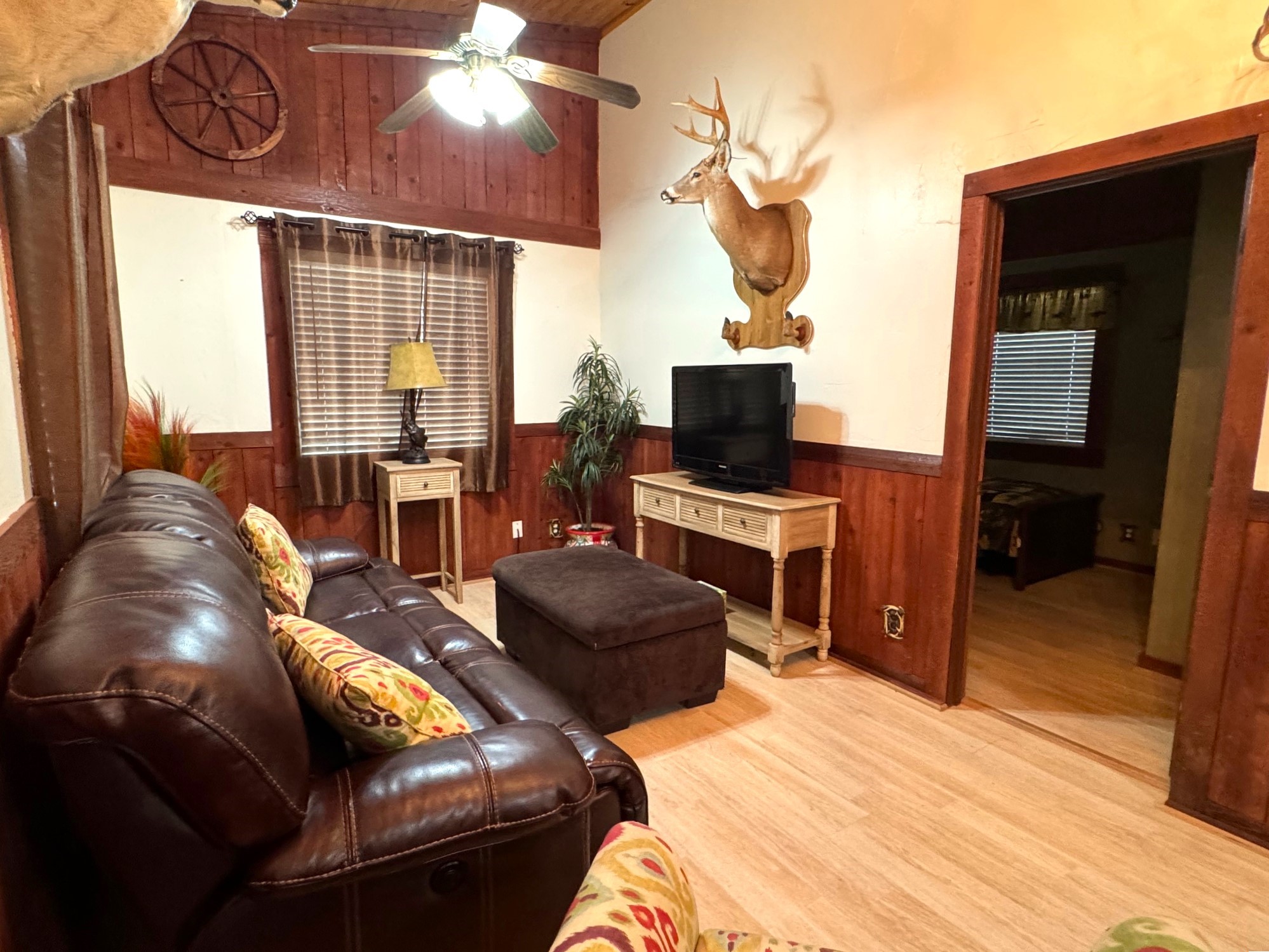 302 Bluebonnet Bend Property Photo 3