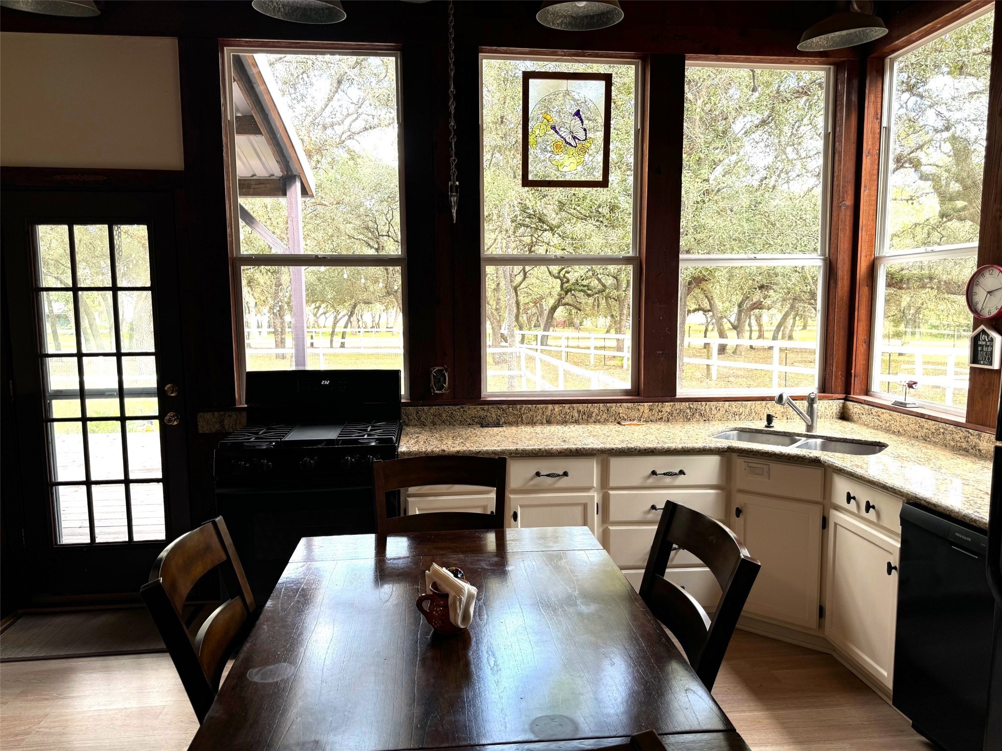 302 Bluebonnet Bend Property Photo 10