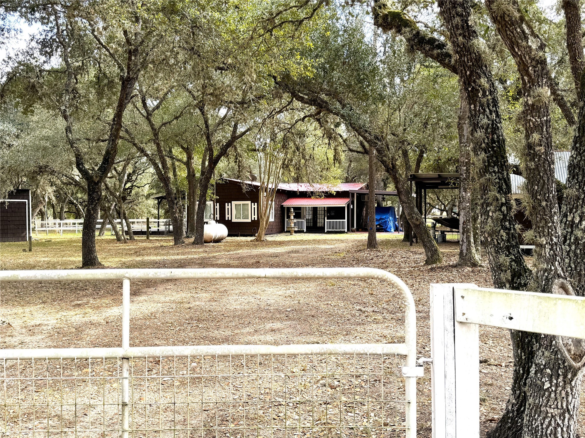 302 Bluebonnet Bend Property Photo 44