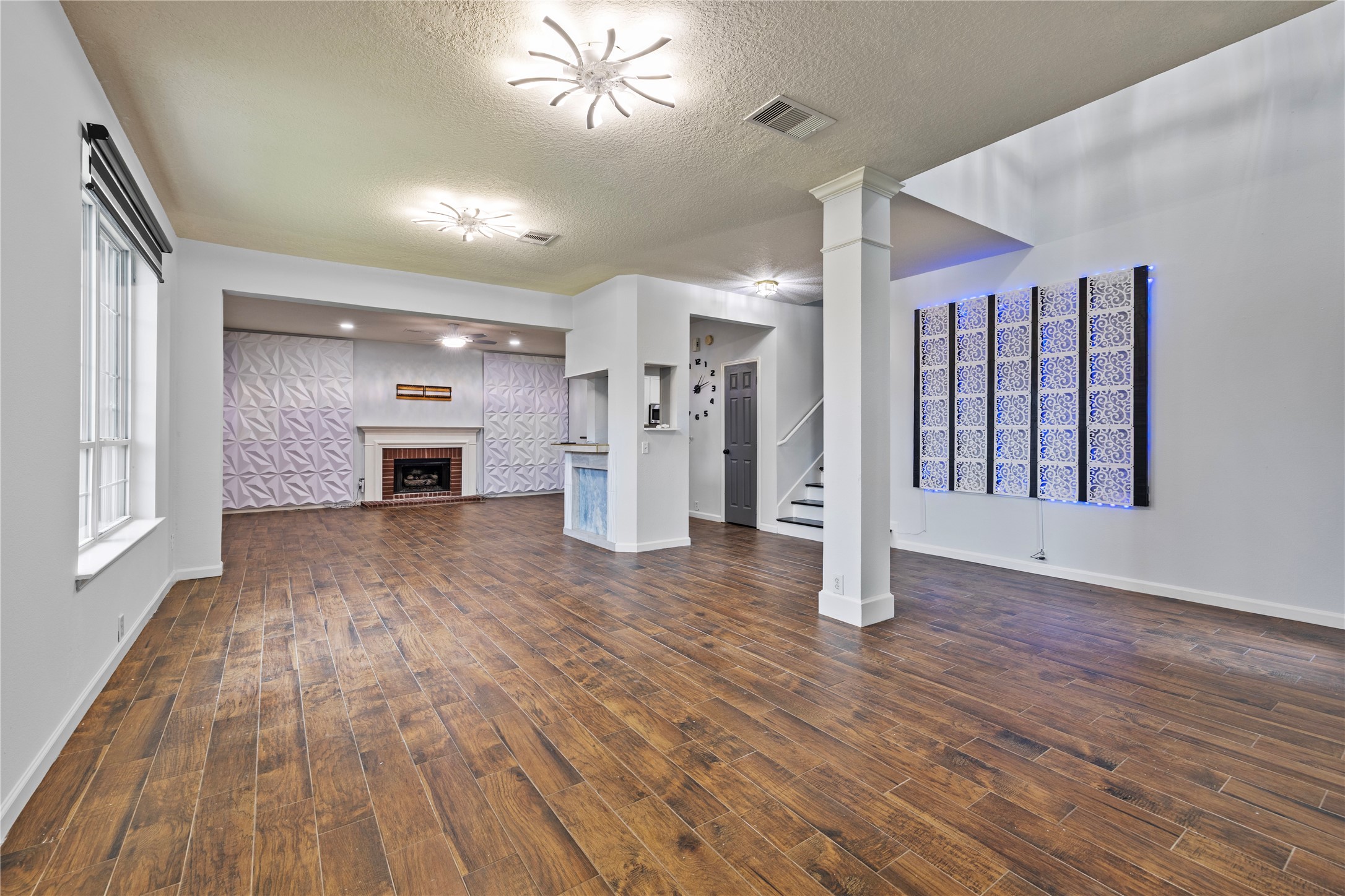 4803 Windcross Court Property Photo 8