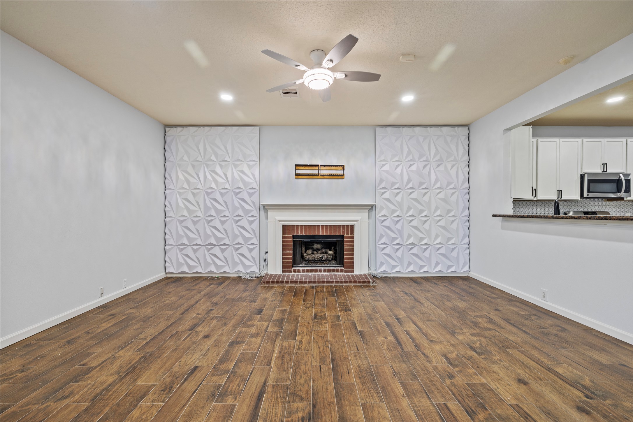 4803 Windcross Court Property Photo 11
