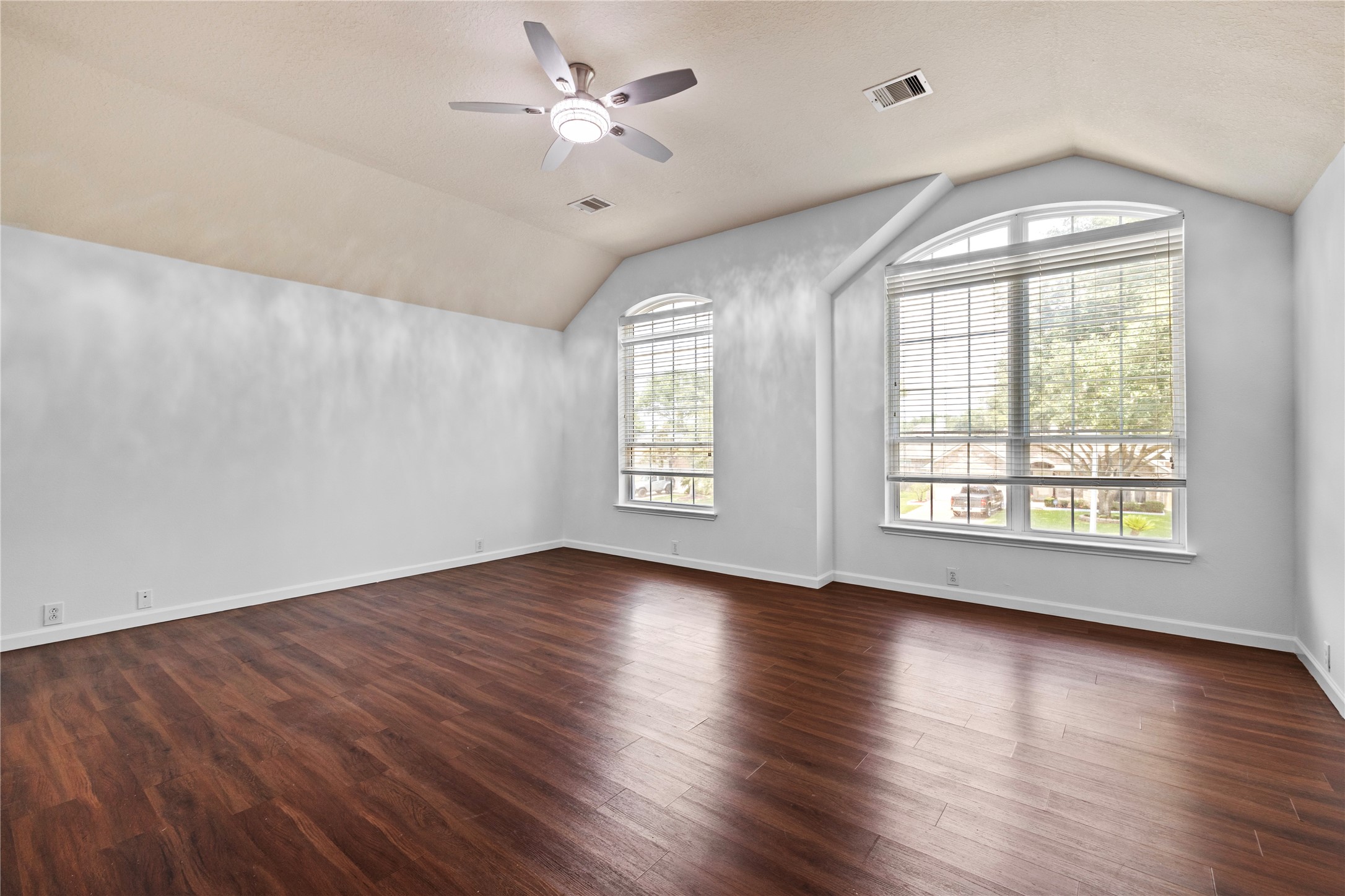 4803 Windcross Court Property Photo 20
