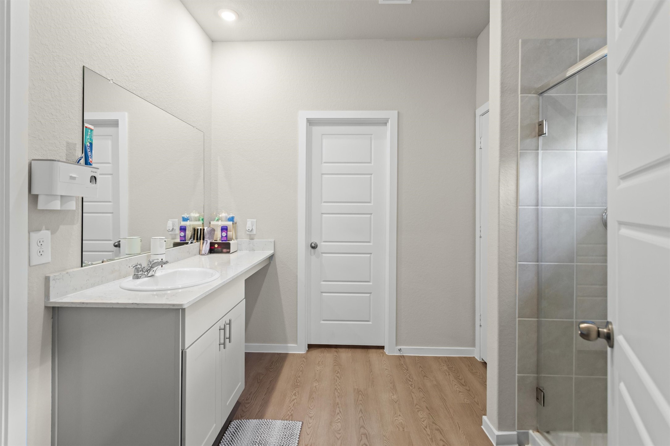 1721 Lofty Cedar Court Property Photo 15