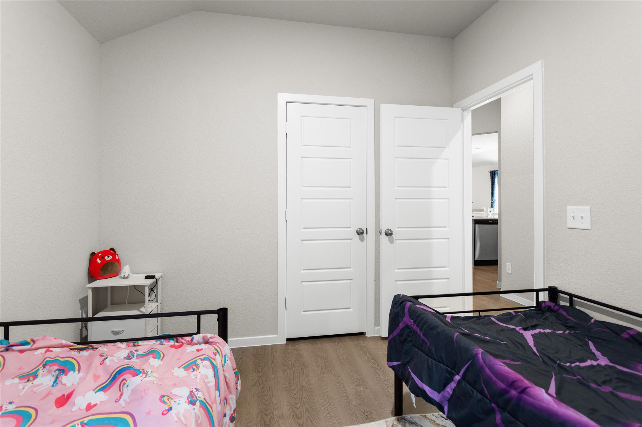 1721 Lofty Cedar Court Property Photo 22