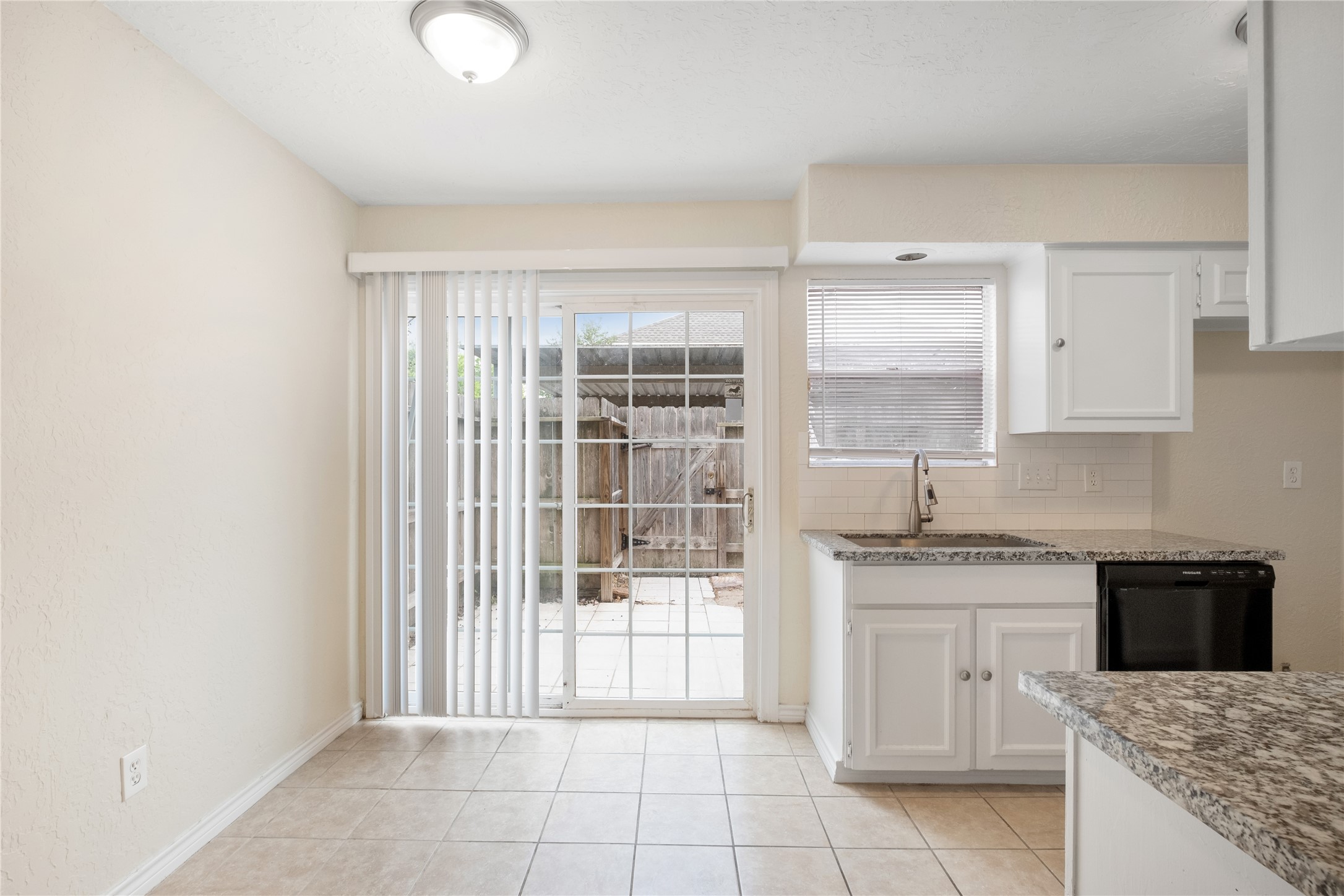 14759 Perthshire Road Property Photo 2