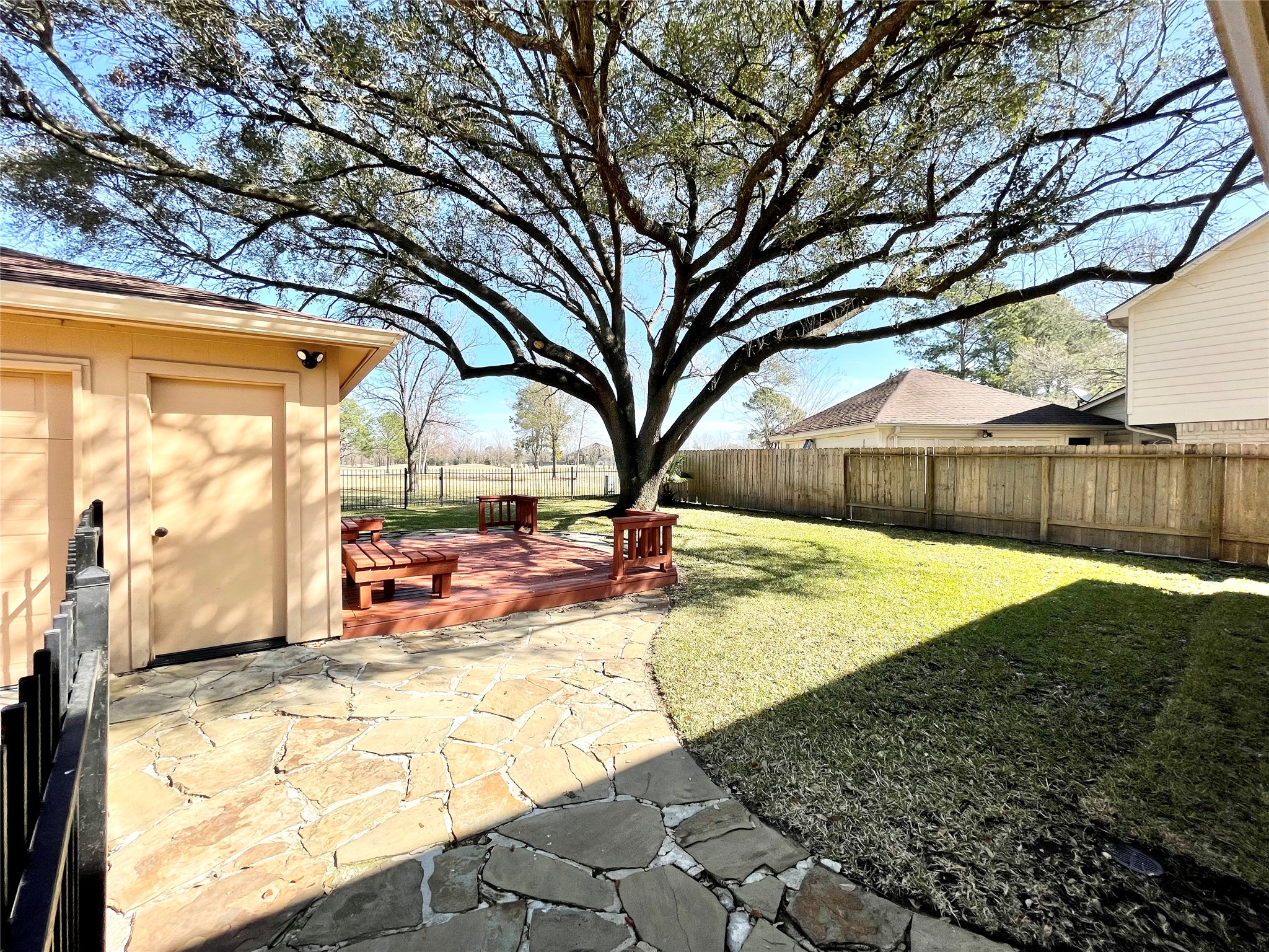 15006 Elmont Drive Property Photo 7