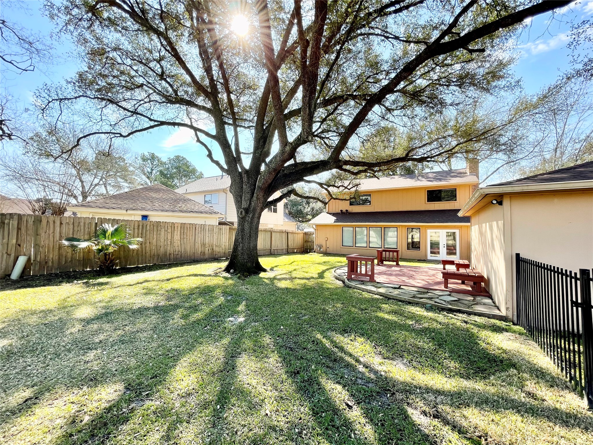 15006 Elmont Drive Property Photo 8