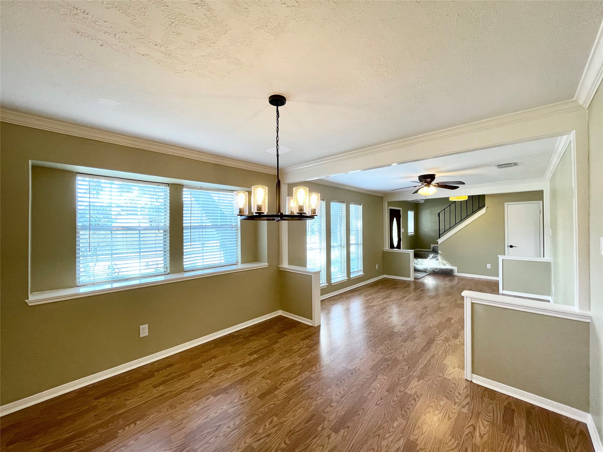 15006 Elmont Drive Property Photo 16
