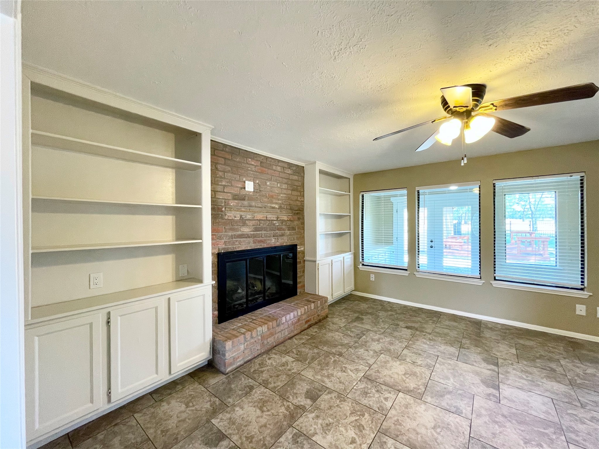 15006 Elmont Drive Property Photo 17
