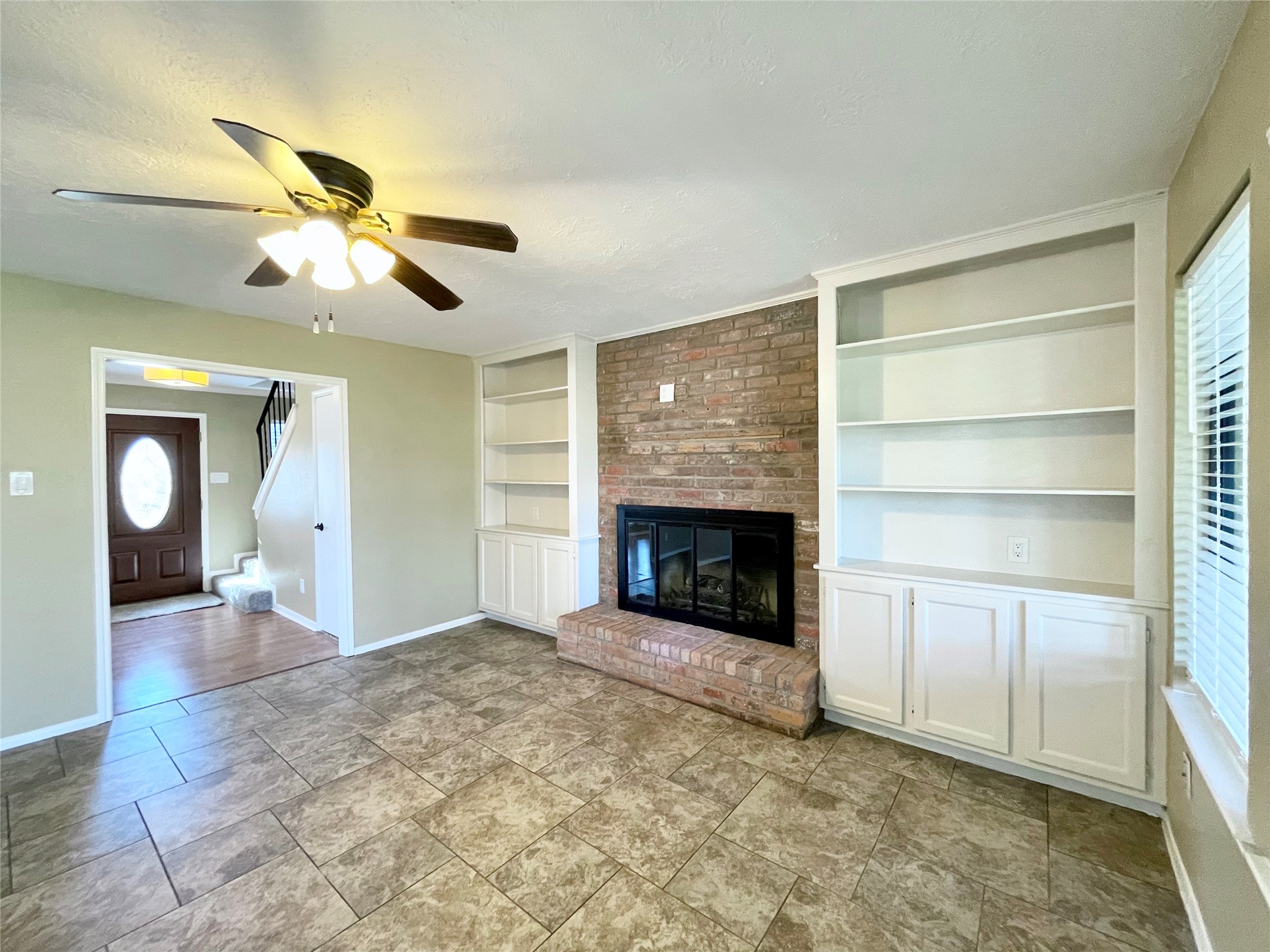 15006 Elmont Drive Property Photo 18