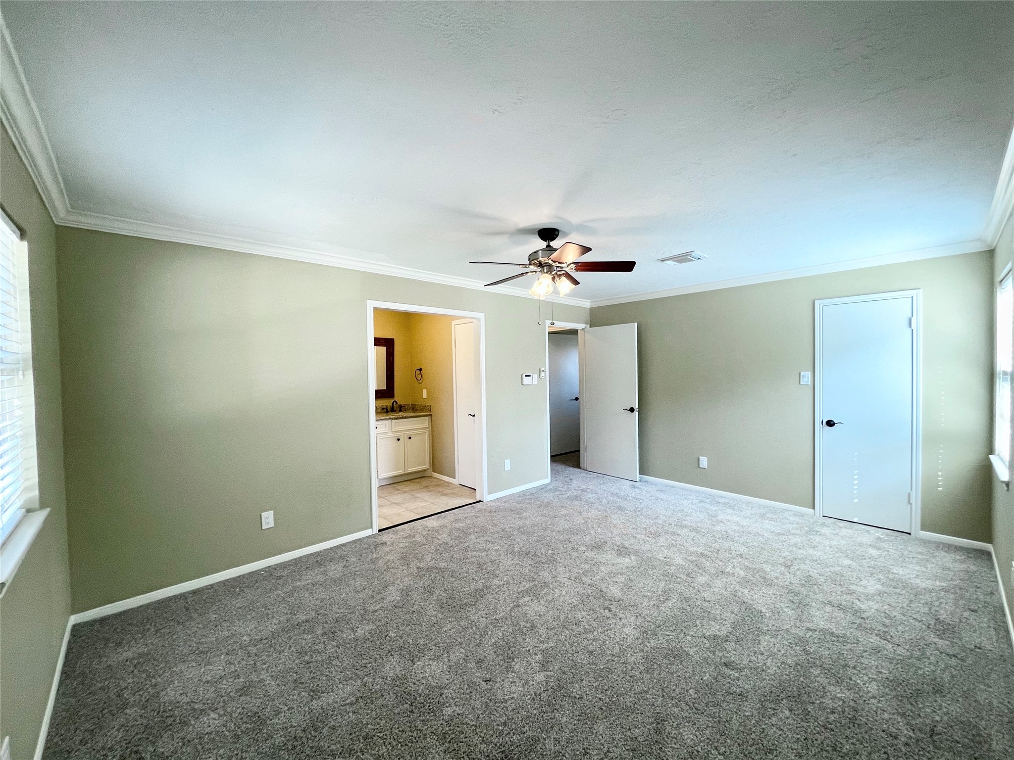 15006 Elmont Drive Property Photo 40