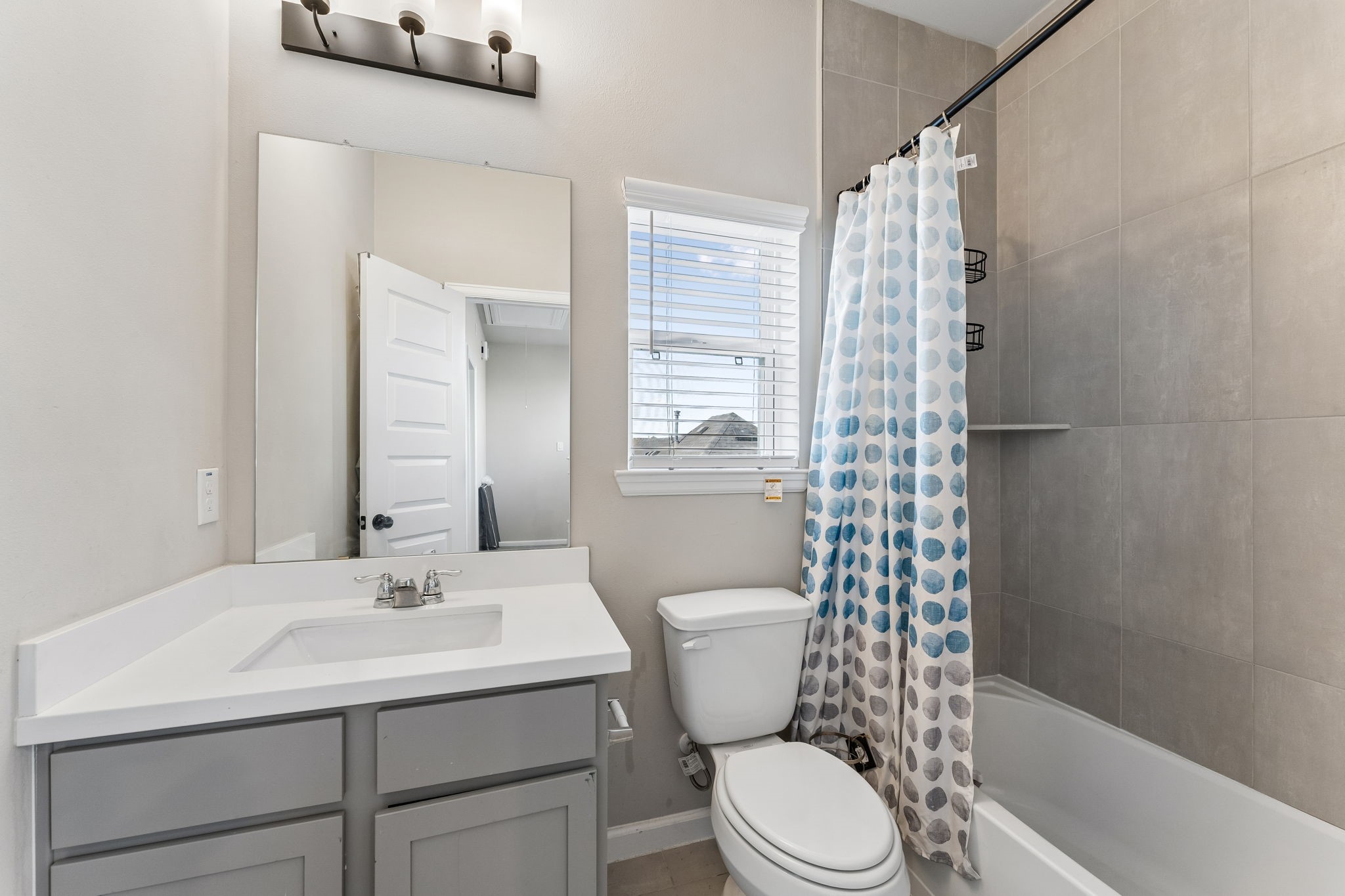 3017 Ventas Drive Property Photo 25