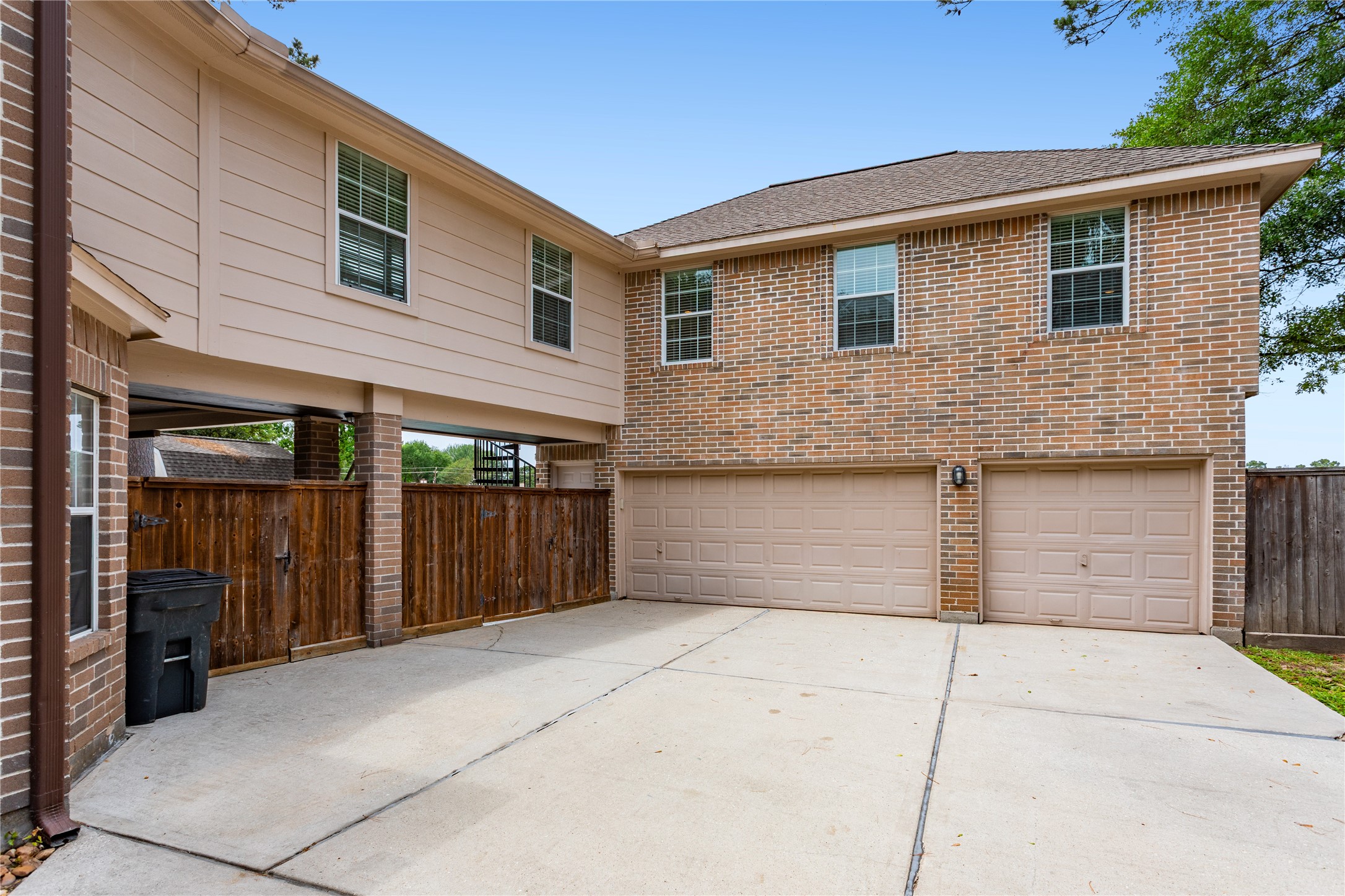 3414 Cypressdale Court Property Photo 6