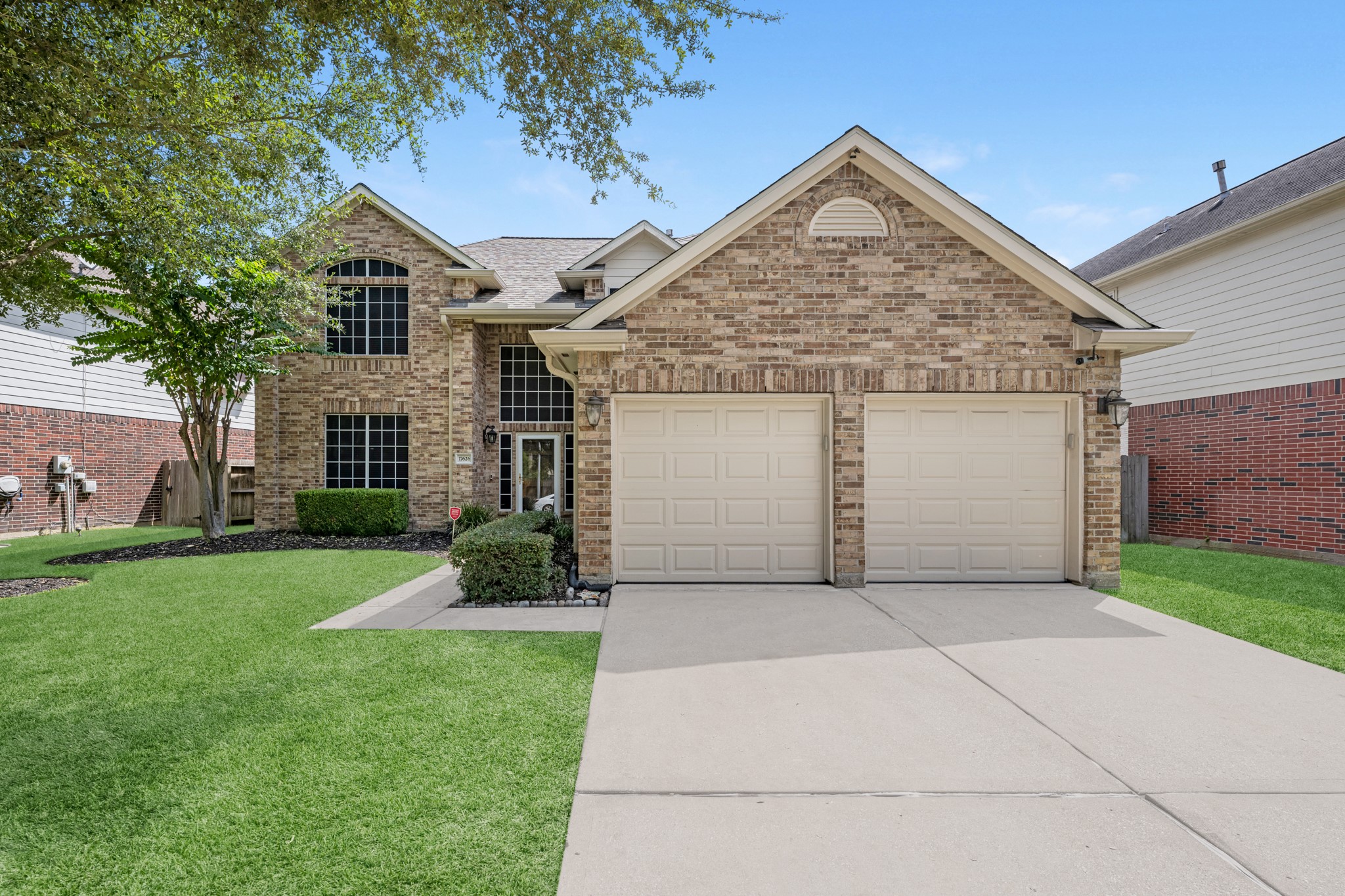 17626 W Copper Lakes Drive Property Photo 1