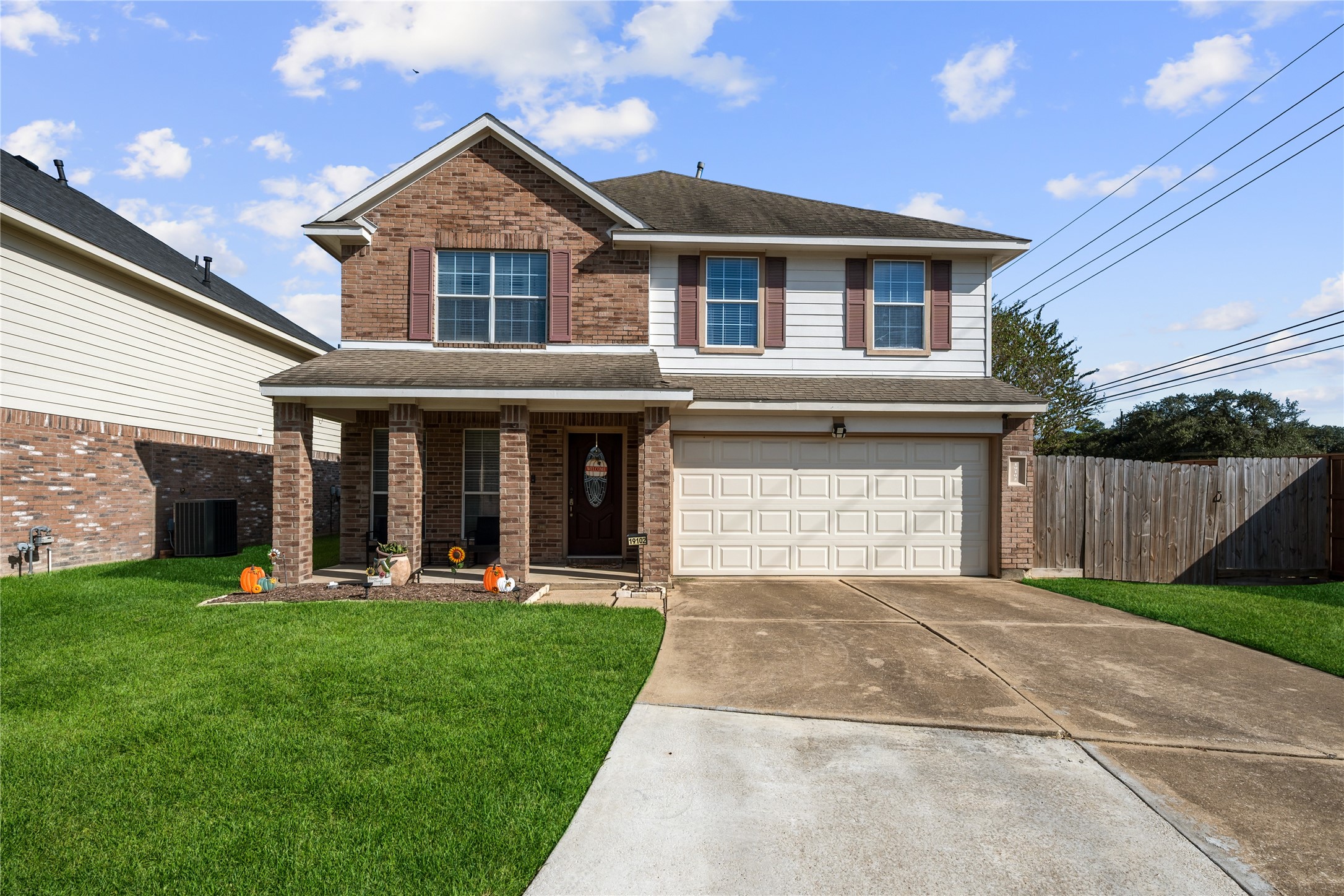 19102 Lilywood Springs Drive Property Photo 1
