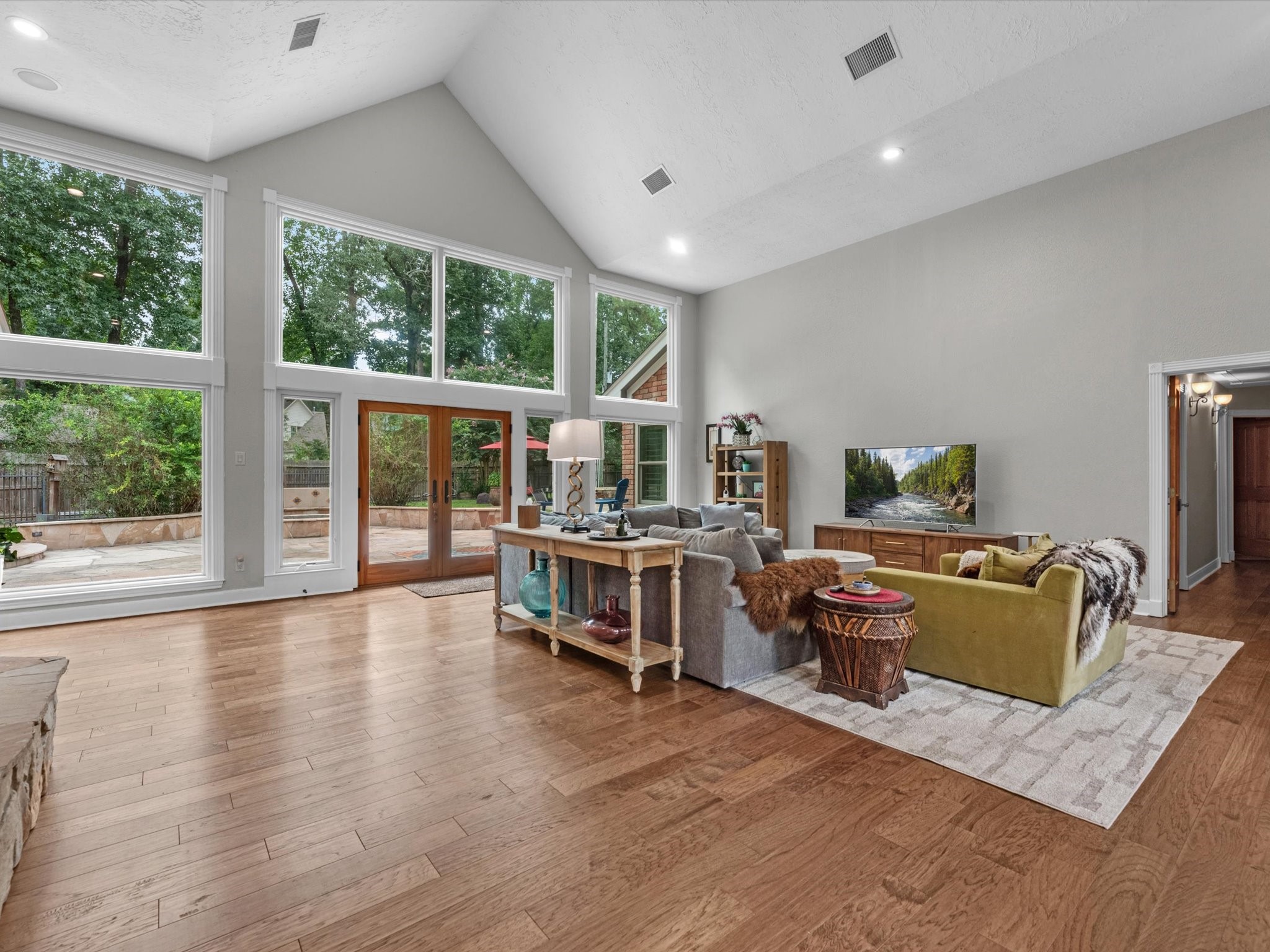 13710 Lost Creek Road Property Photo 14
