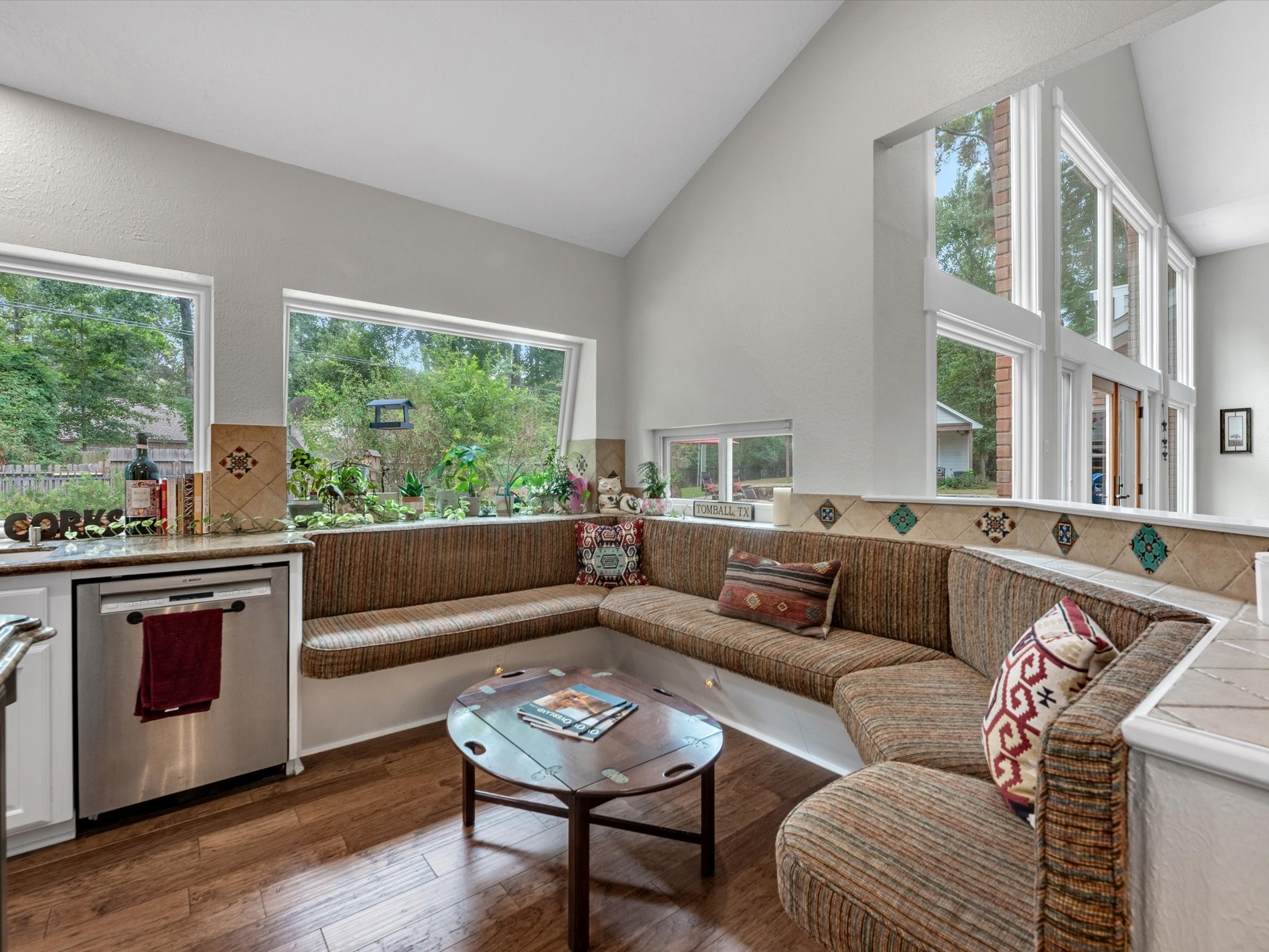 13710 Lost Creek Road Property Photo 17