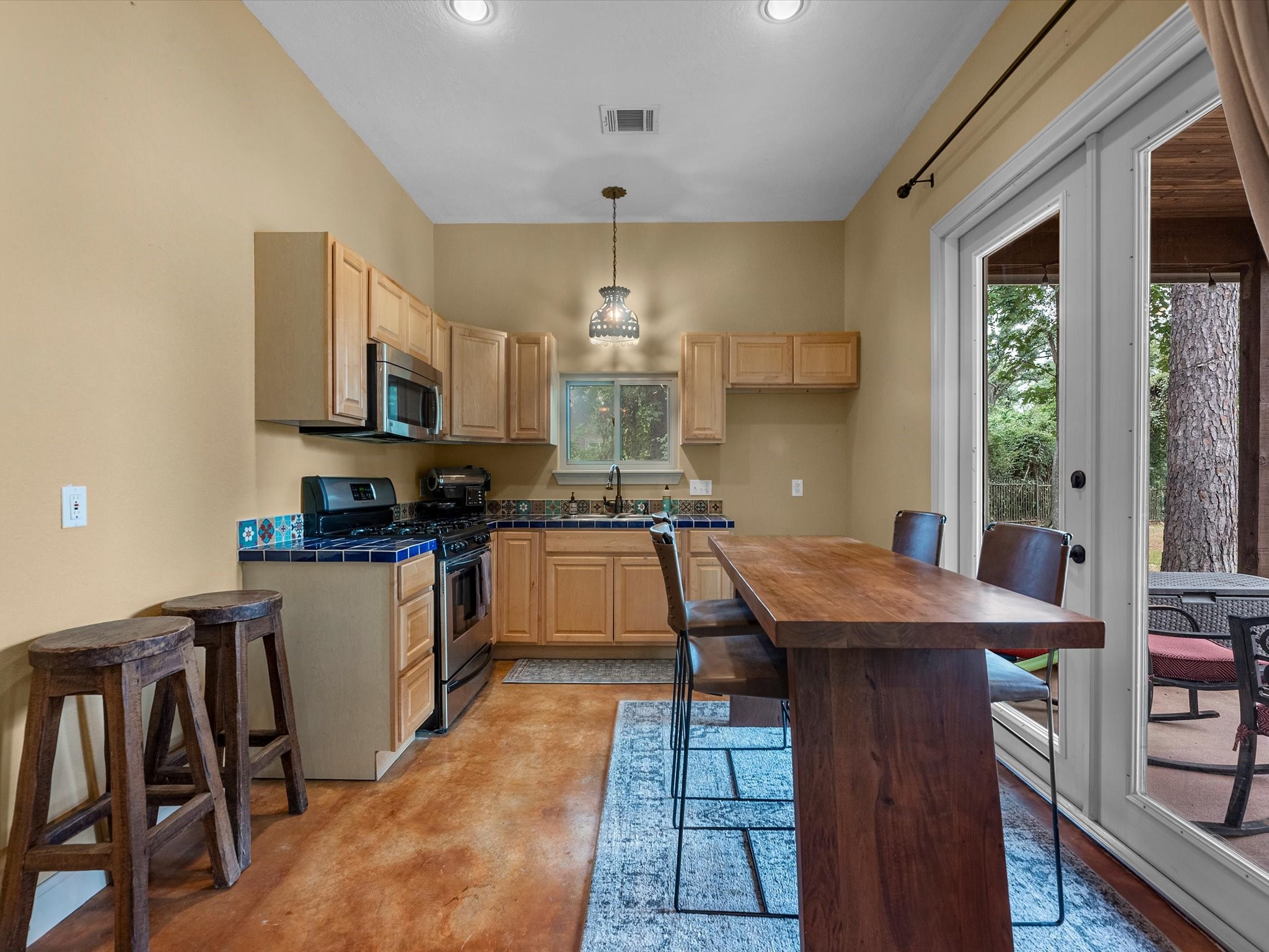 13710 Lost Creek Road Property Photo 39