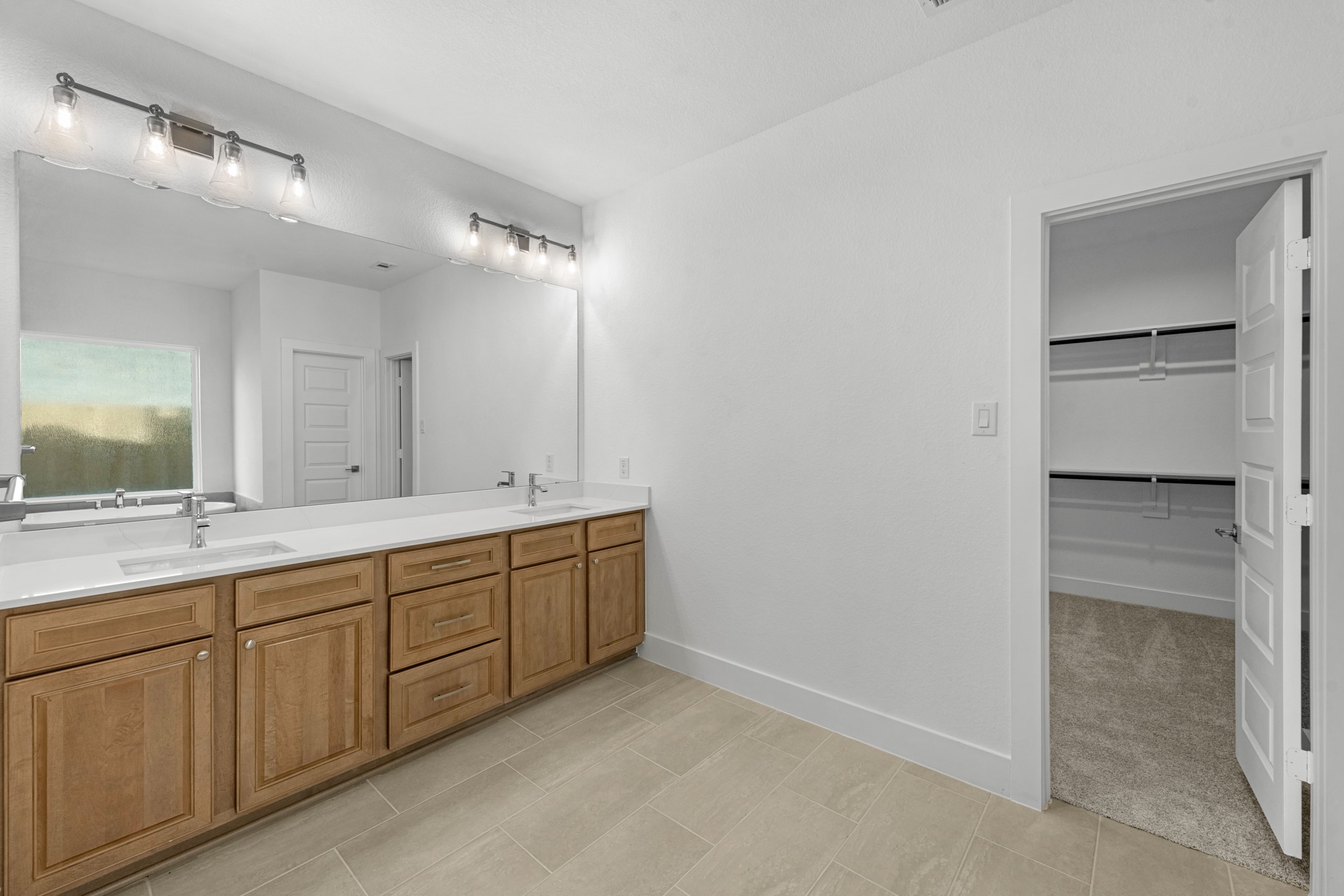 2100 Golden Spruce Lane Property Photo 10