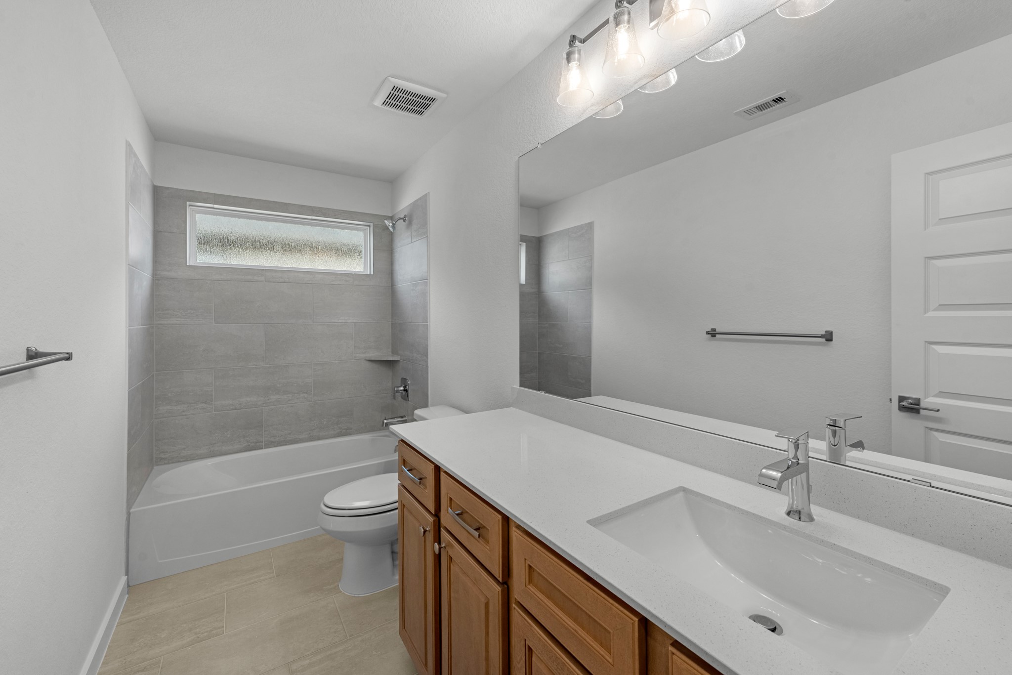 2100 Golden Spruce Lane Property Photo 19